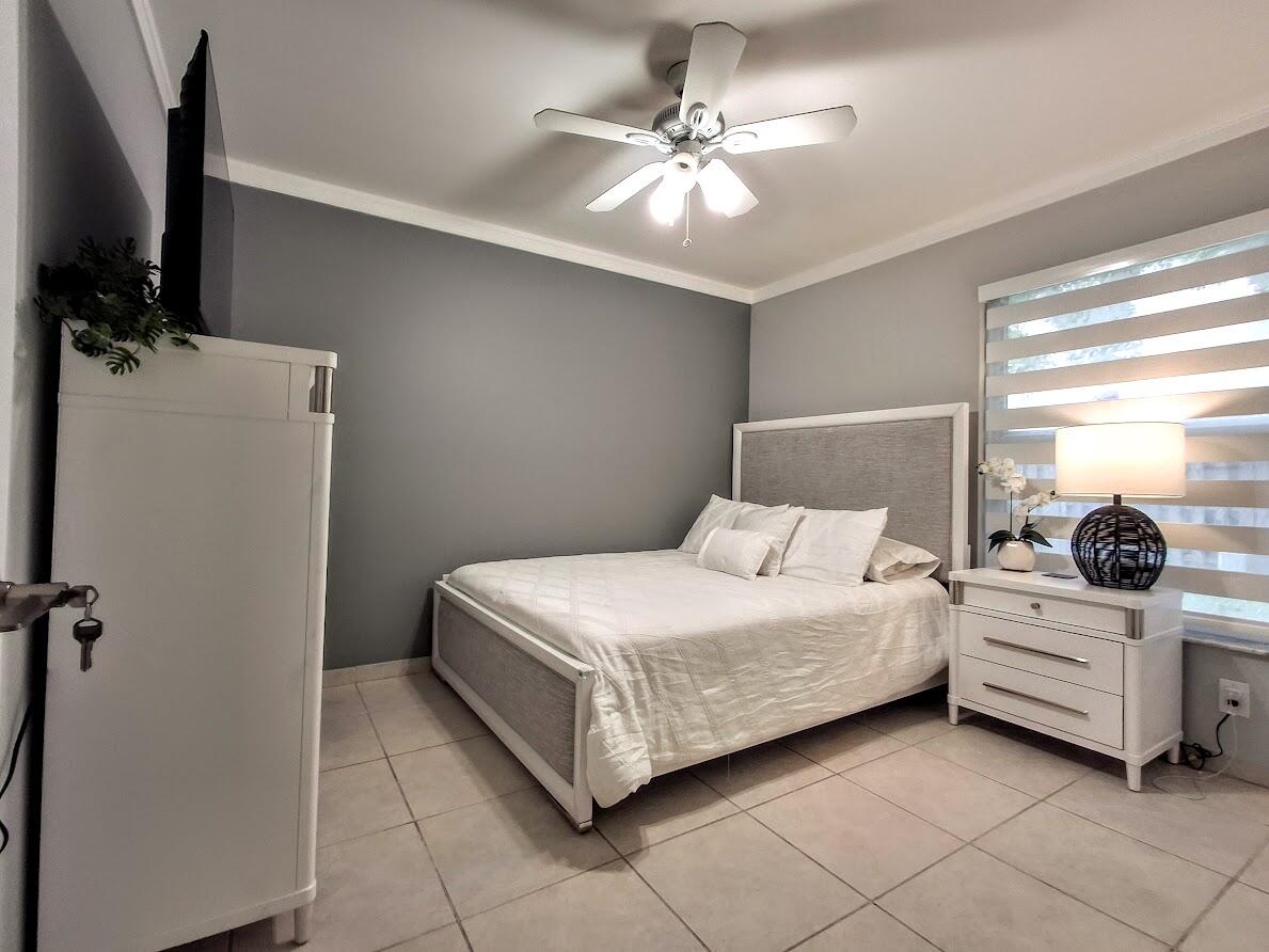 PEMBROKE POINTE - Residential