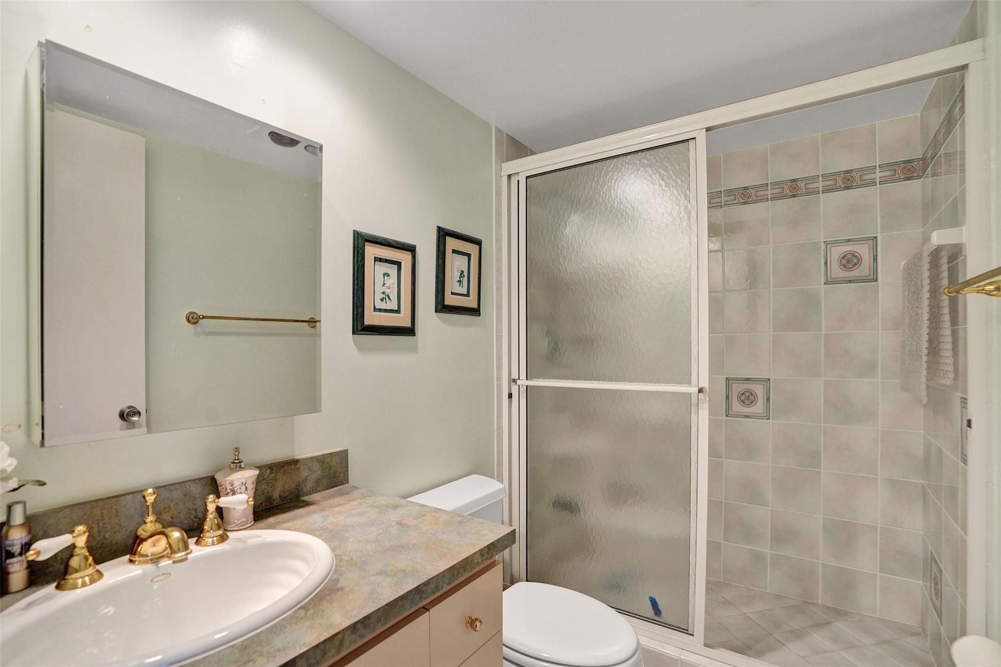 NO 53 PALM-AIRE COUNTRY CLUB - Residential