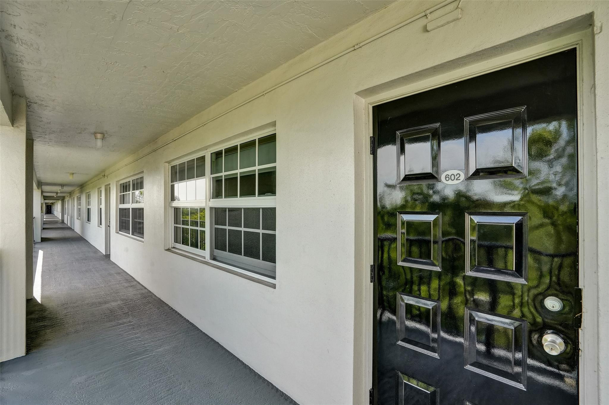 NO 53 PALM-AIRE COUNTRY CLUB - Residential