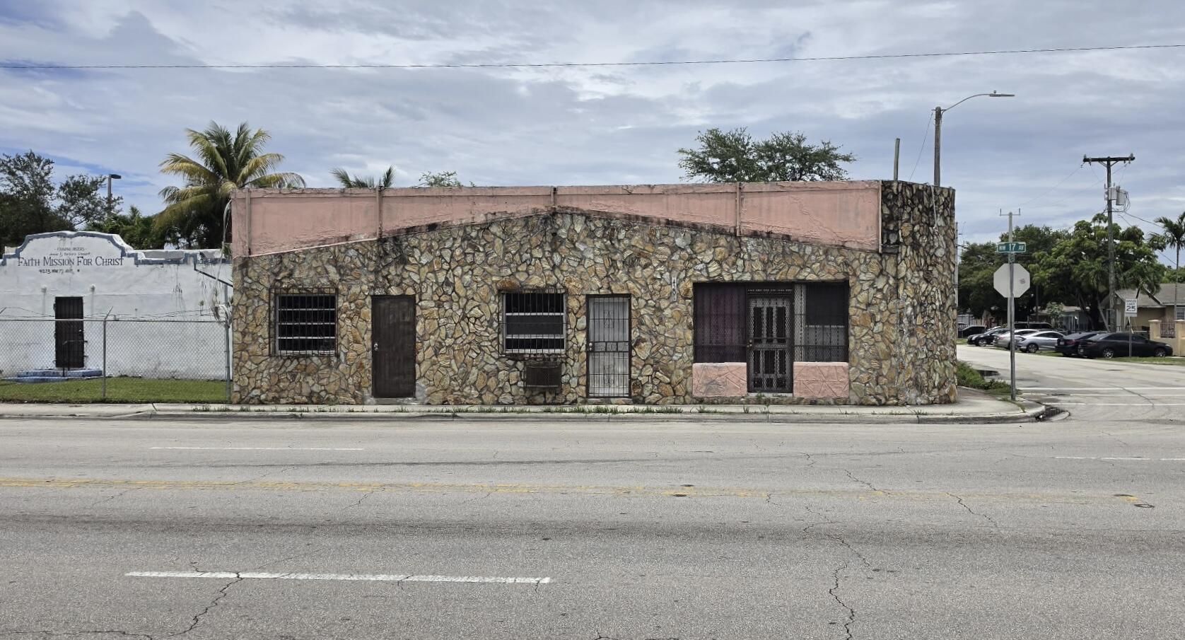 NORTH MIAMI ESTS - Residential