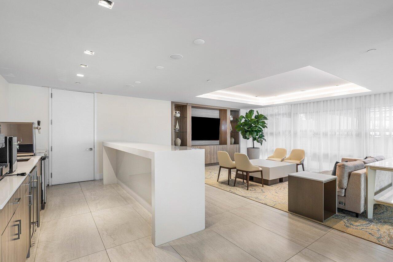 AMRIT OCEAN RESORT & RESIDENCES - Residential