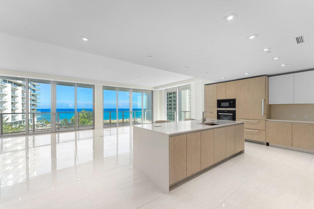 AMRIT OCEAN RESORT & RESIDENCES - Residential