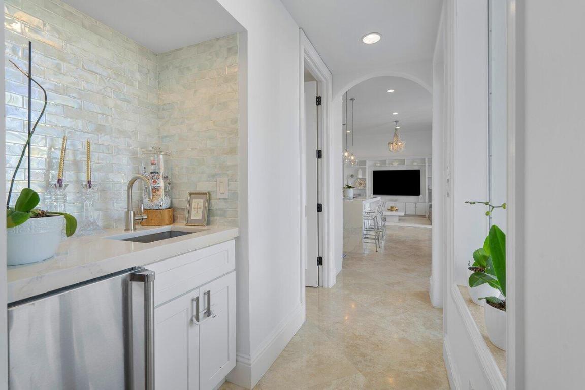 TROPIC ISLE 3RD SEC - Residential