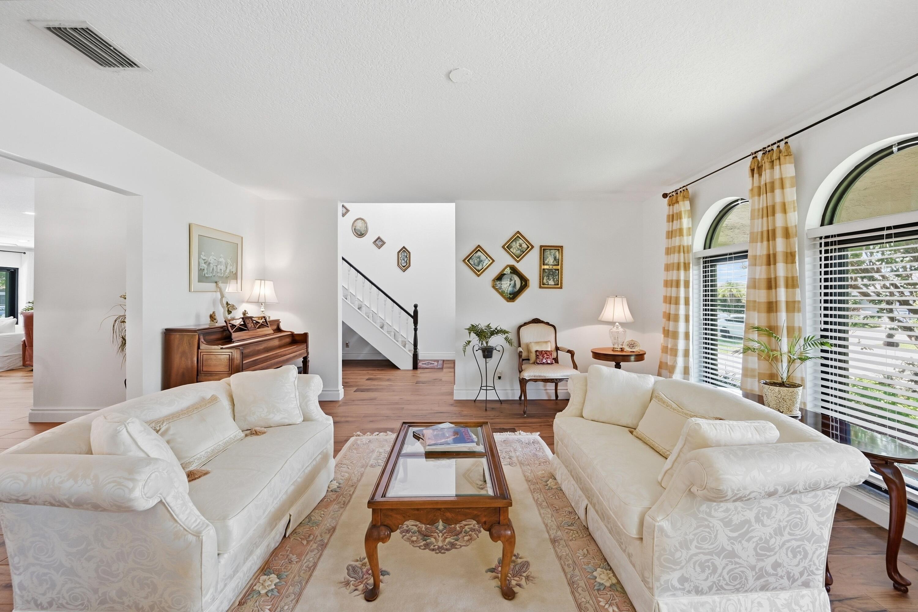SNUG HARBOR SEC TWO - Residential
