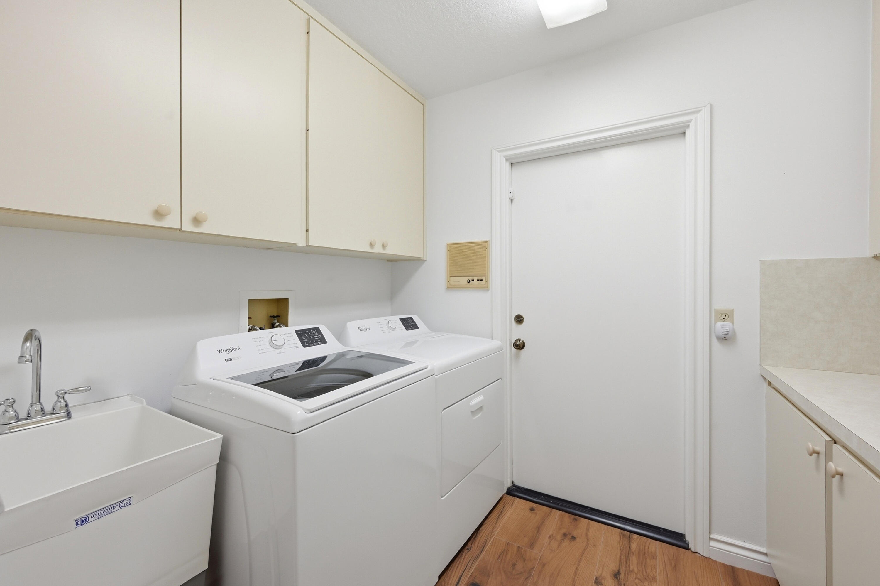 SNUG HARBOR SEC TWO - Residential
