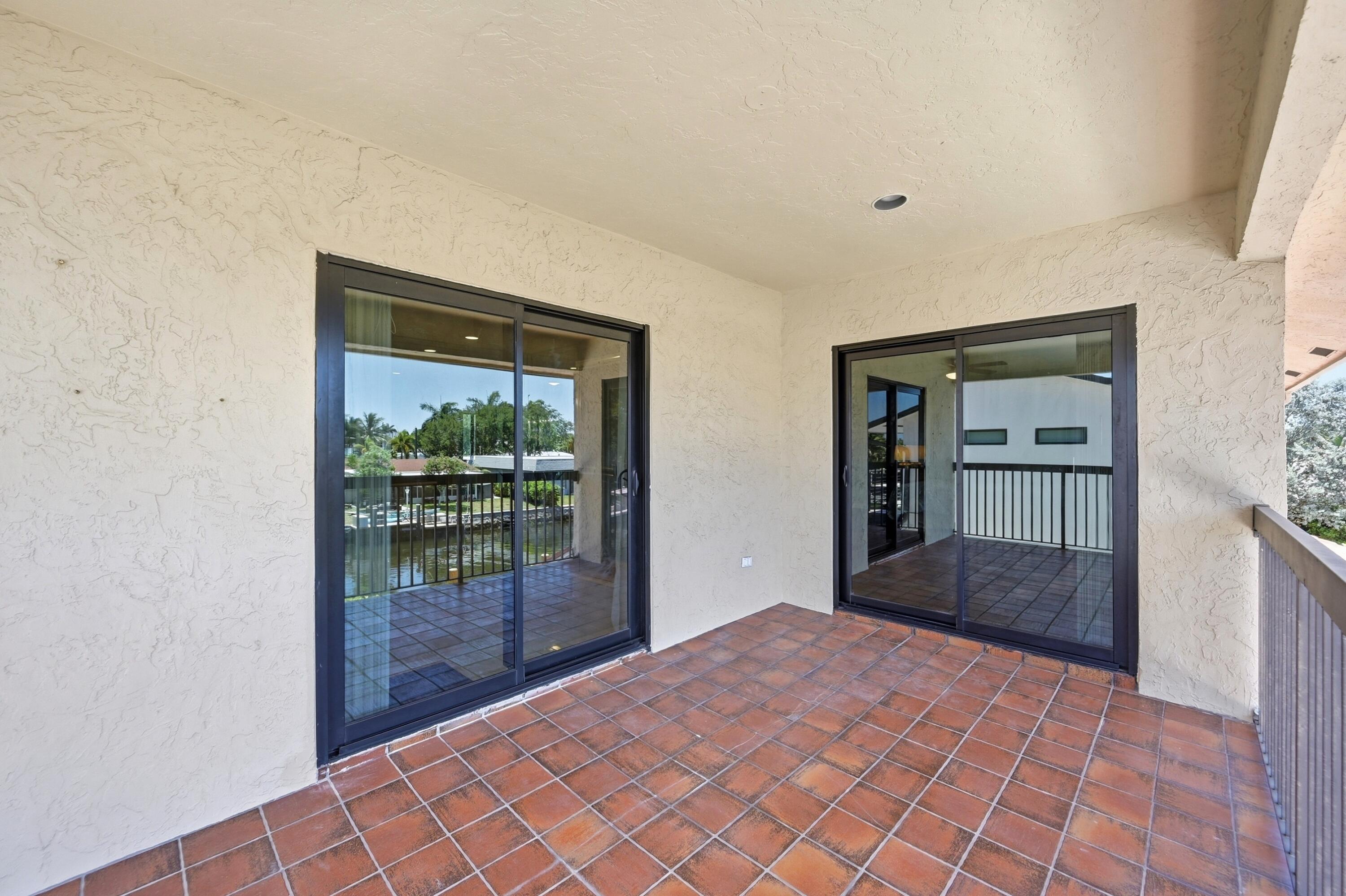SNUG HARBOR SEC TWO - Residential