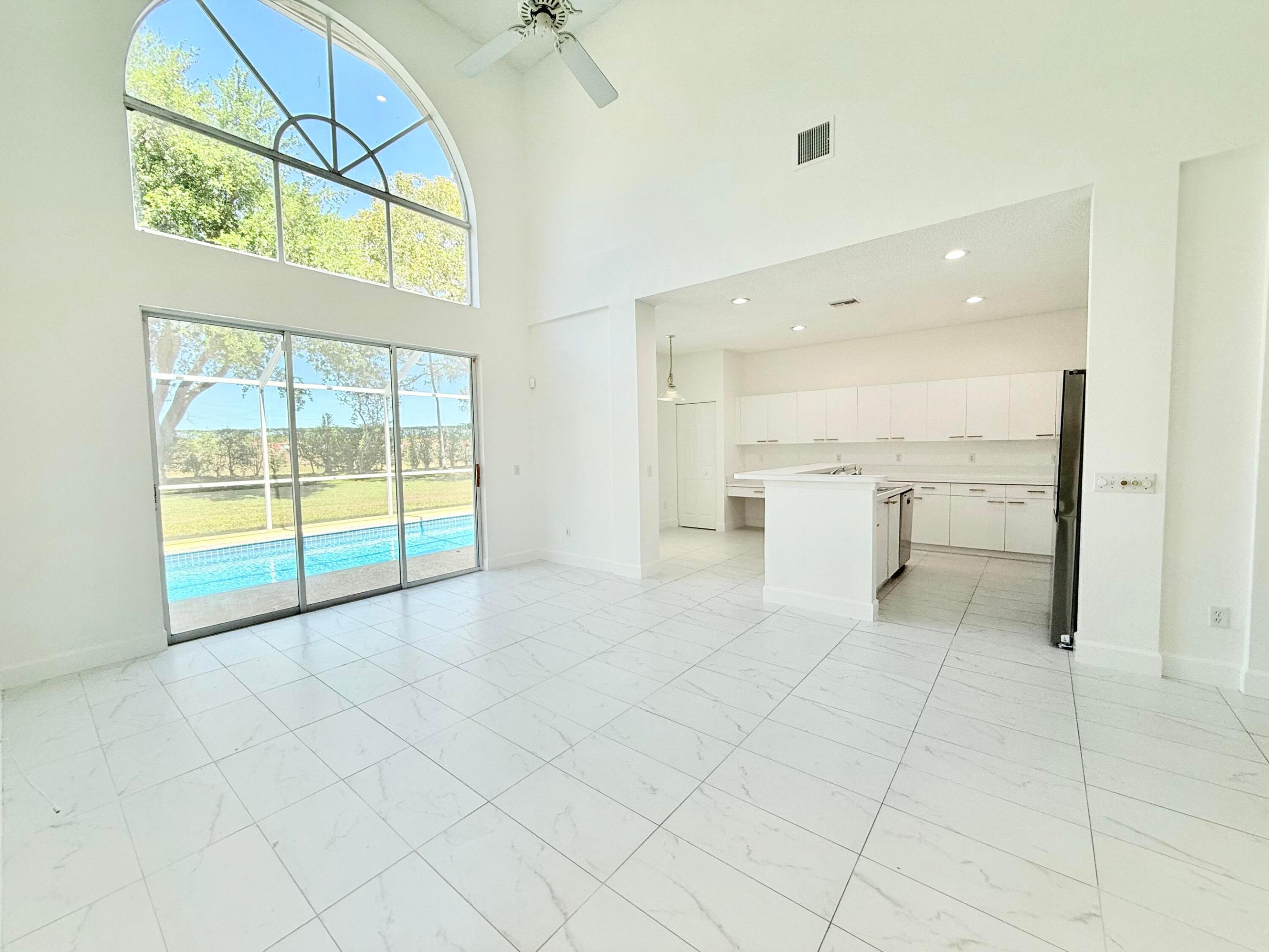 LAKES AT BOCA RATON PAR K - Residential Lease
