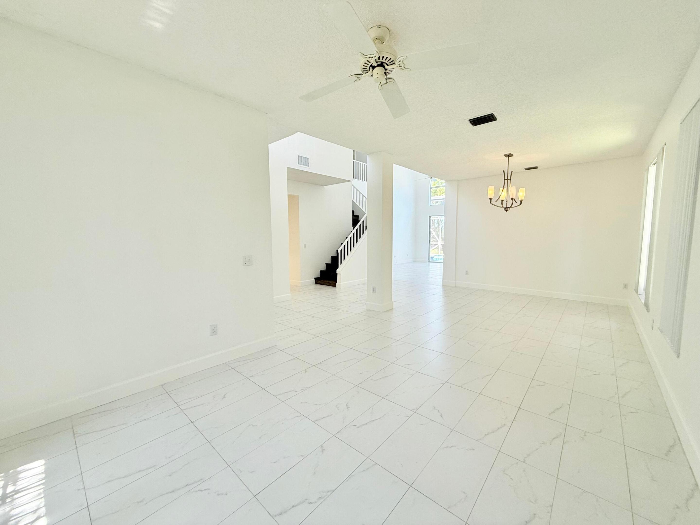 LAKES AT BOCA RATON PAR K - Residential Lease