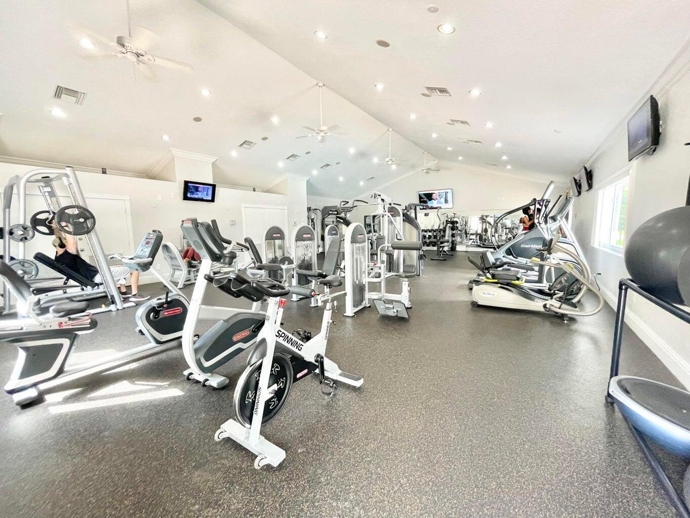 LAKES AT BOCA RATON PAR K - Residential Lease