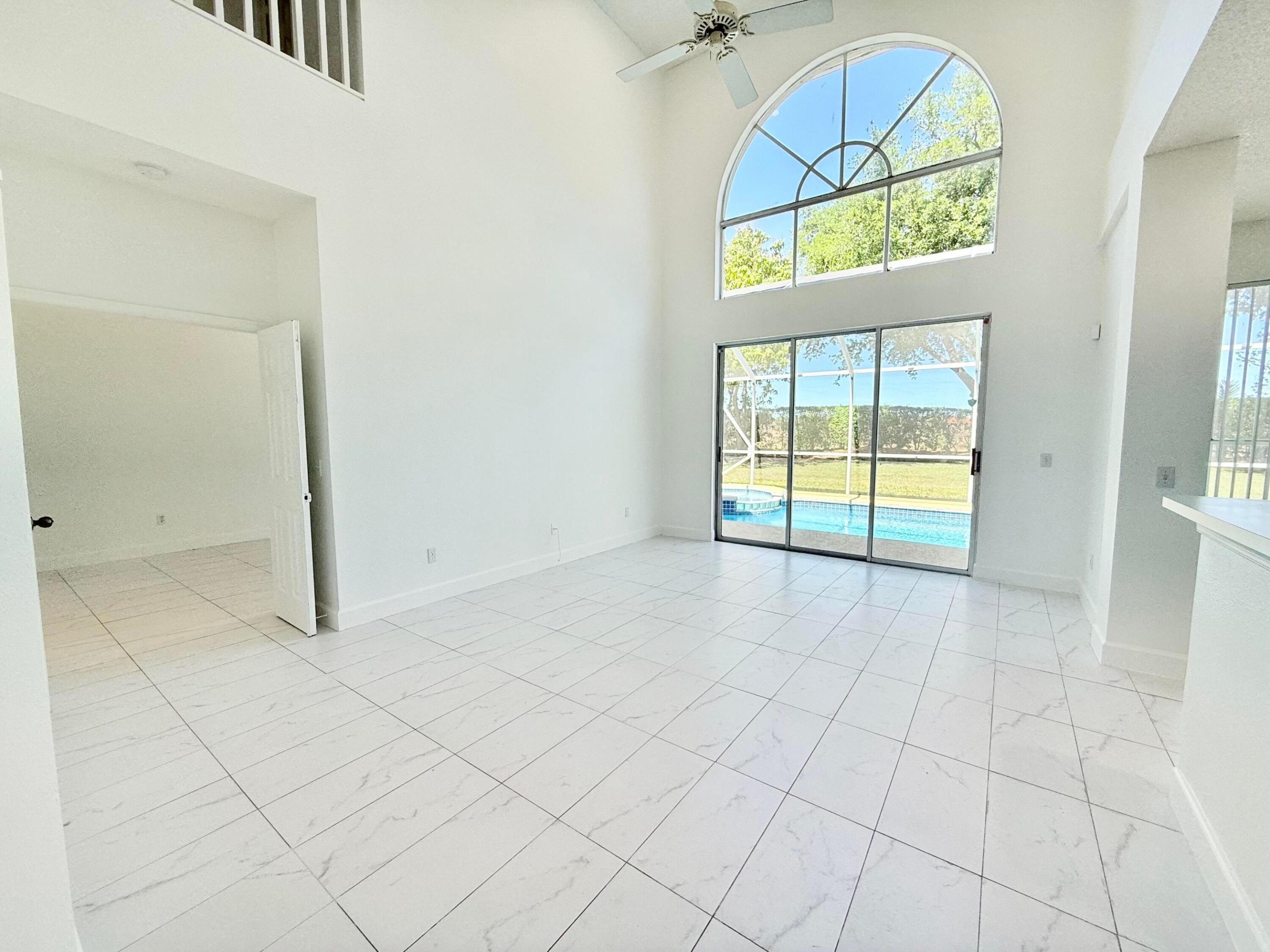 LAKES AT BOCA RATON PAR K - Residential Lease