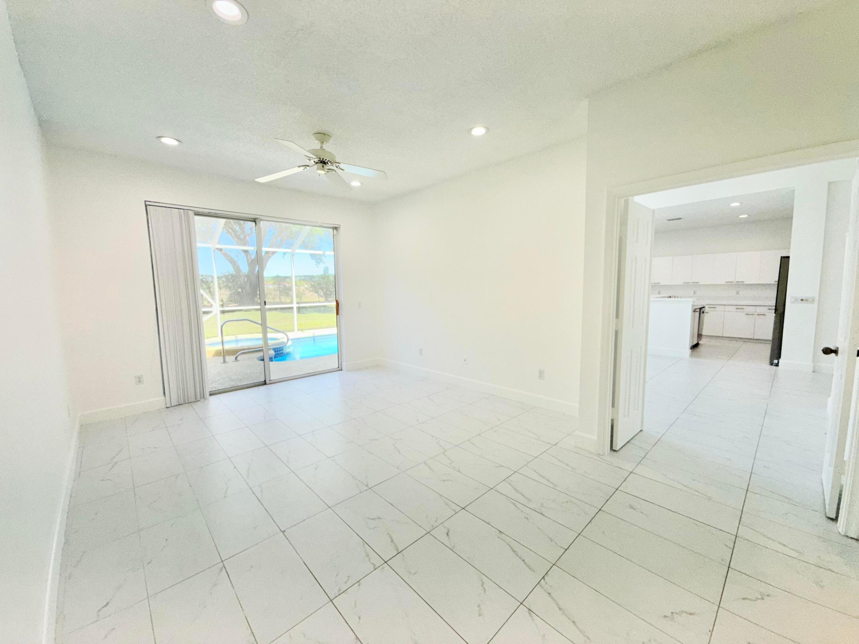 LAKES AT BOCA RATON PAR K - Residential Lease