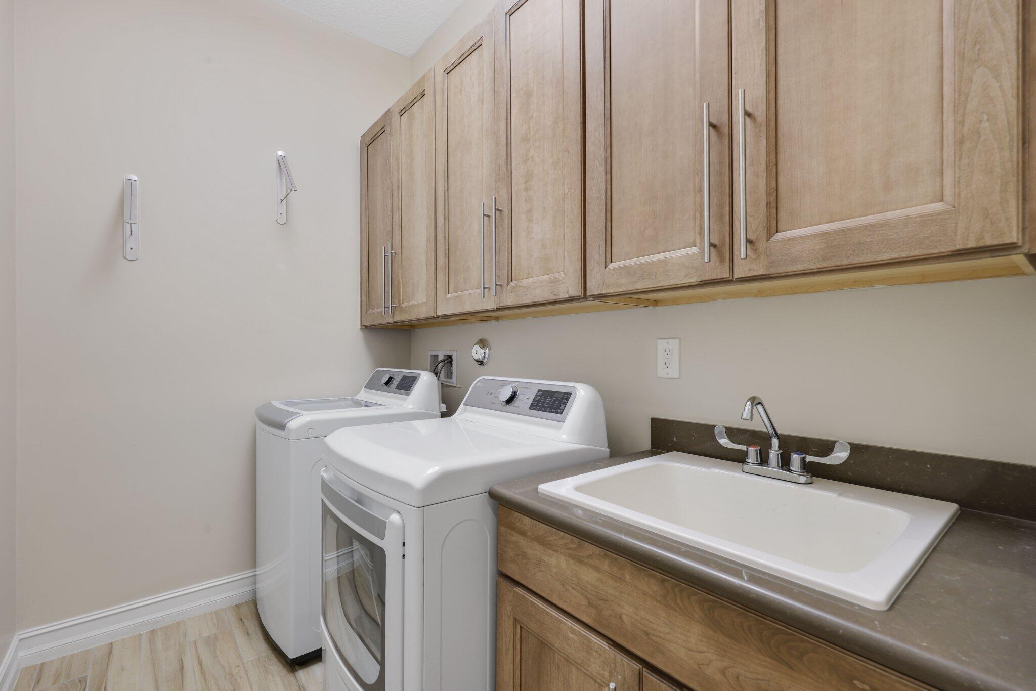 PARKLAND ROYALE - Residential