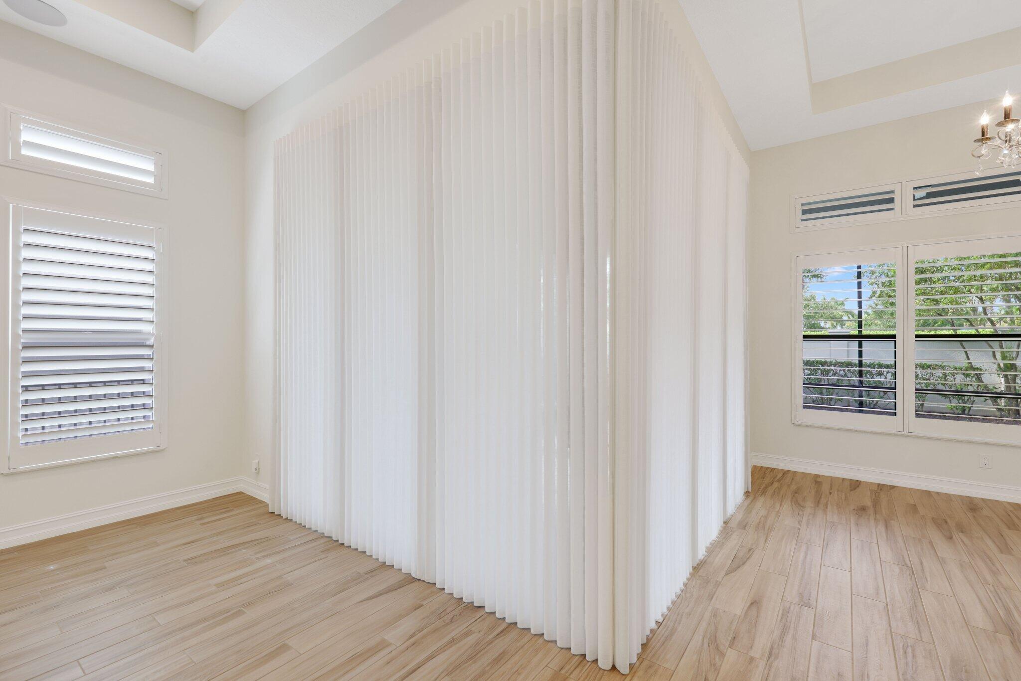 PARKLAND ROYALE - Residential