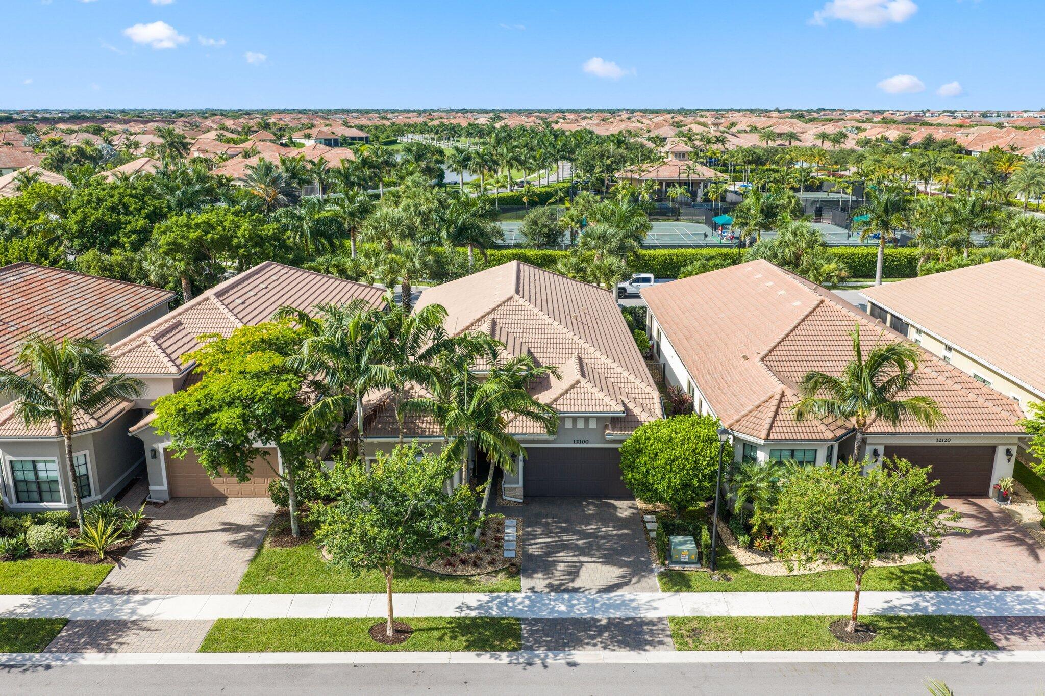 PARKLAND ROYALE - Residential