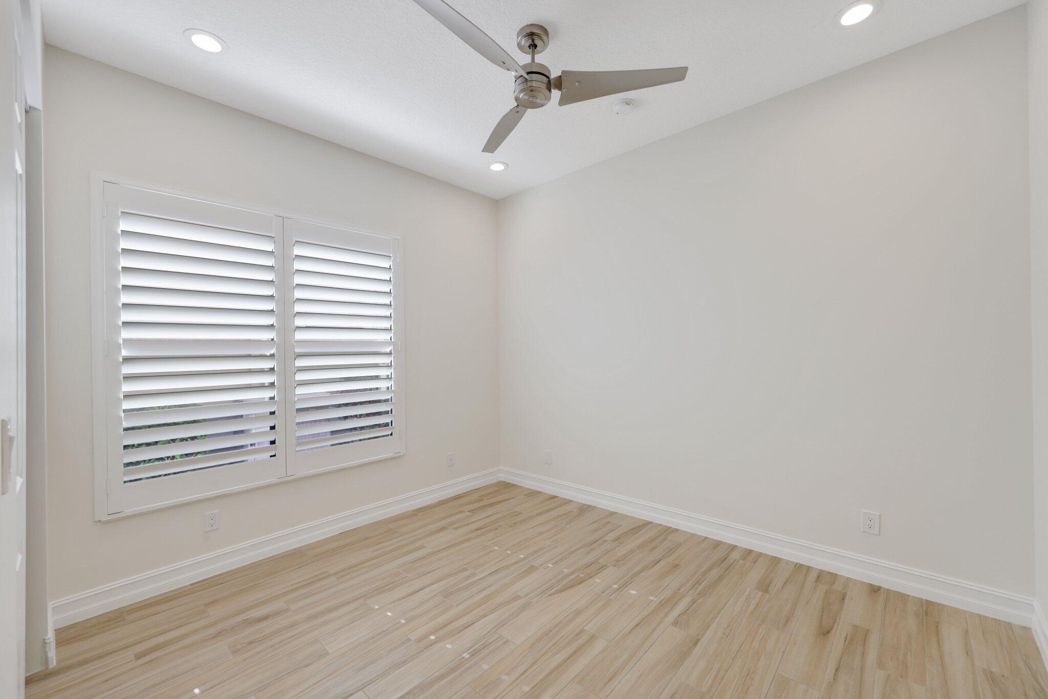 PARKLAND ROYALE - Residential