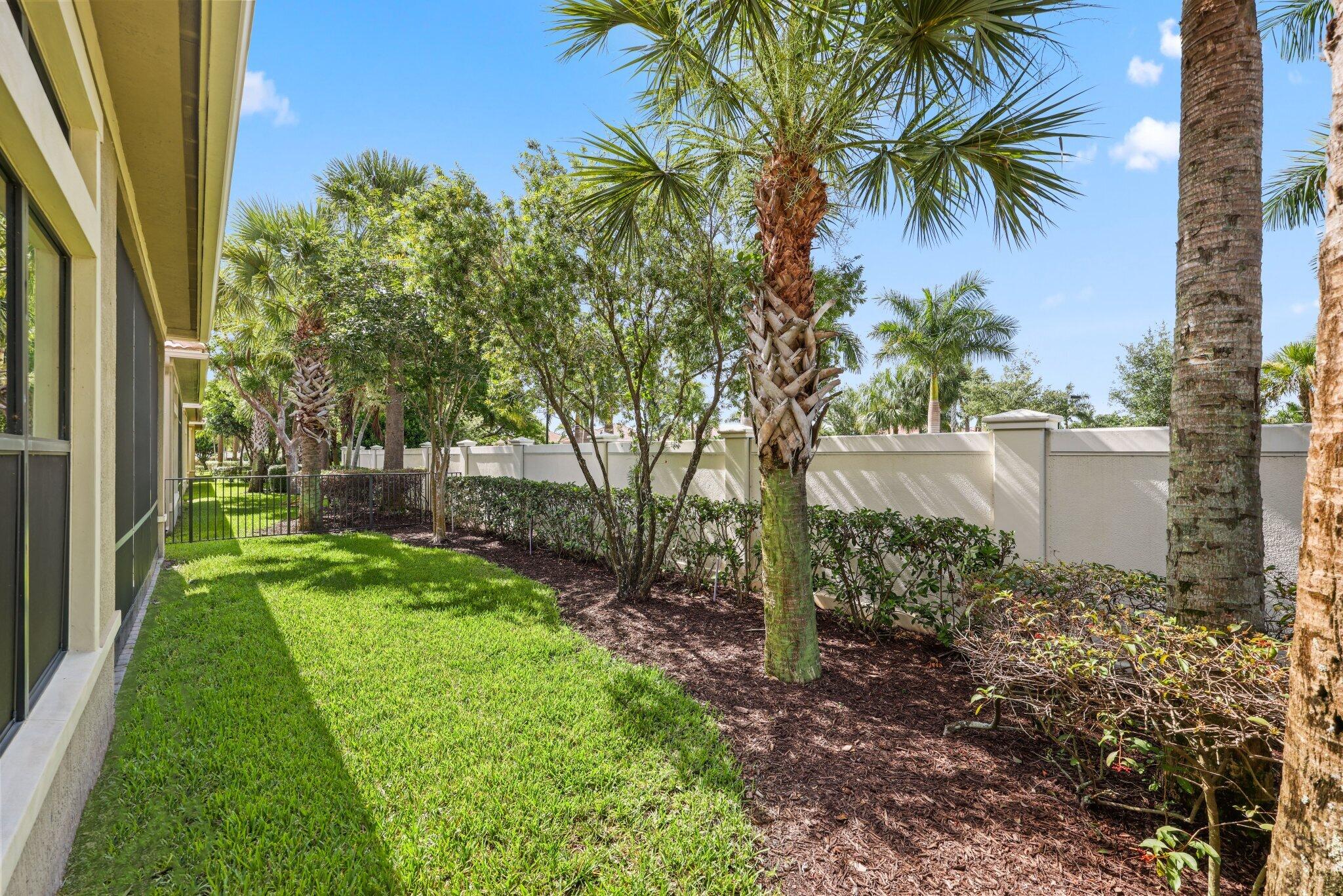 PARKLAND ROYALE - Residential