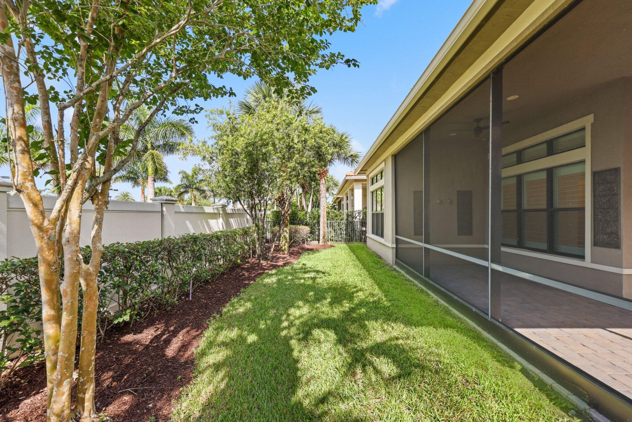 PARKLAND ROYALE - Residential