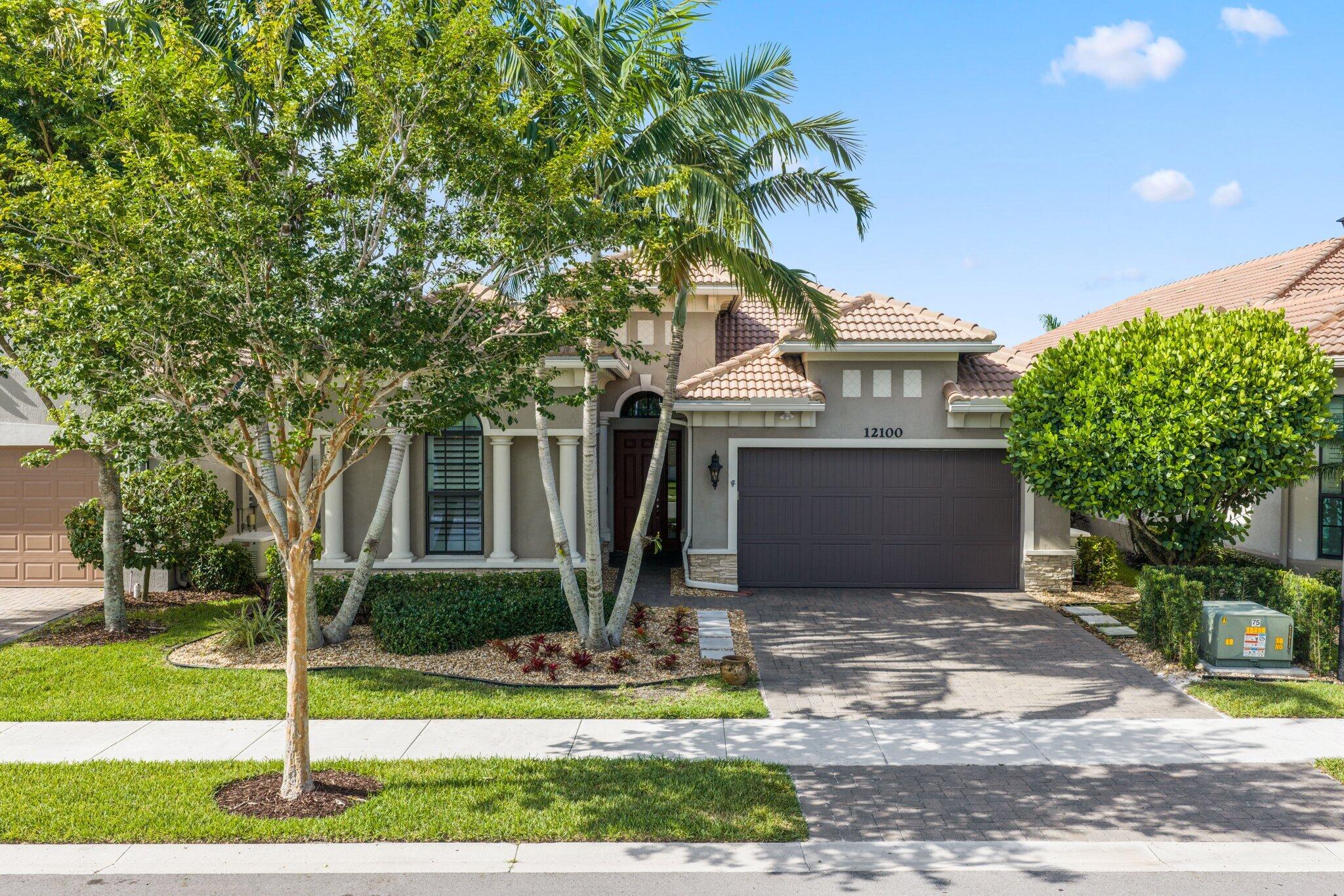 PARKLAND ROYALE - Residential