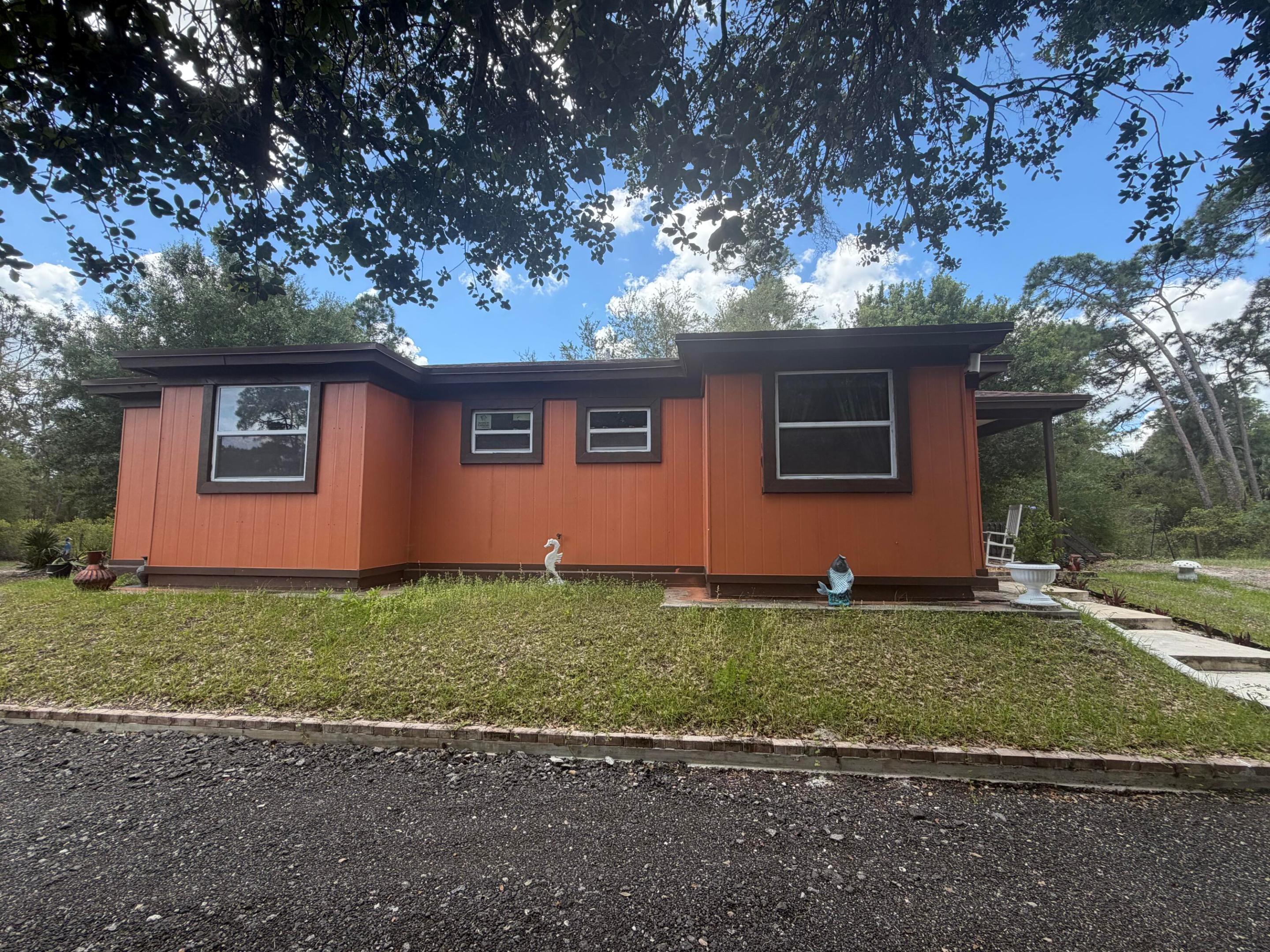 MONTURA RANCH ESTATES 1 ST S/D - Residential