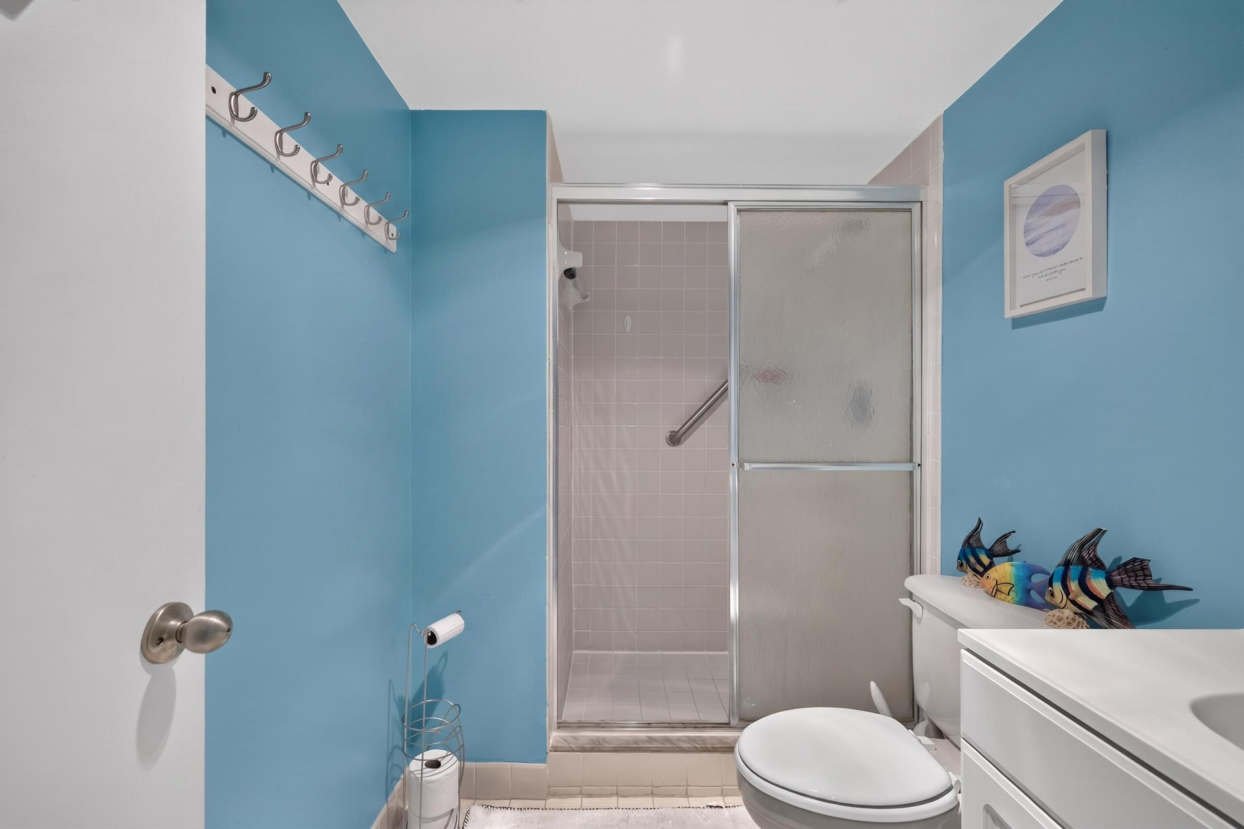 SILVER THATCH OCEAN CLUB CONDO - Residential