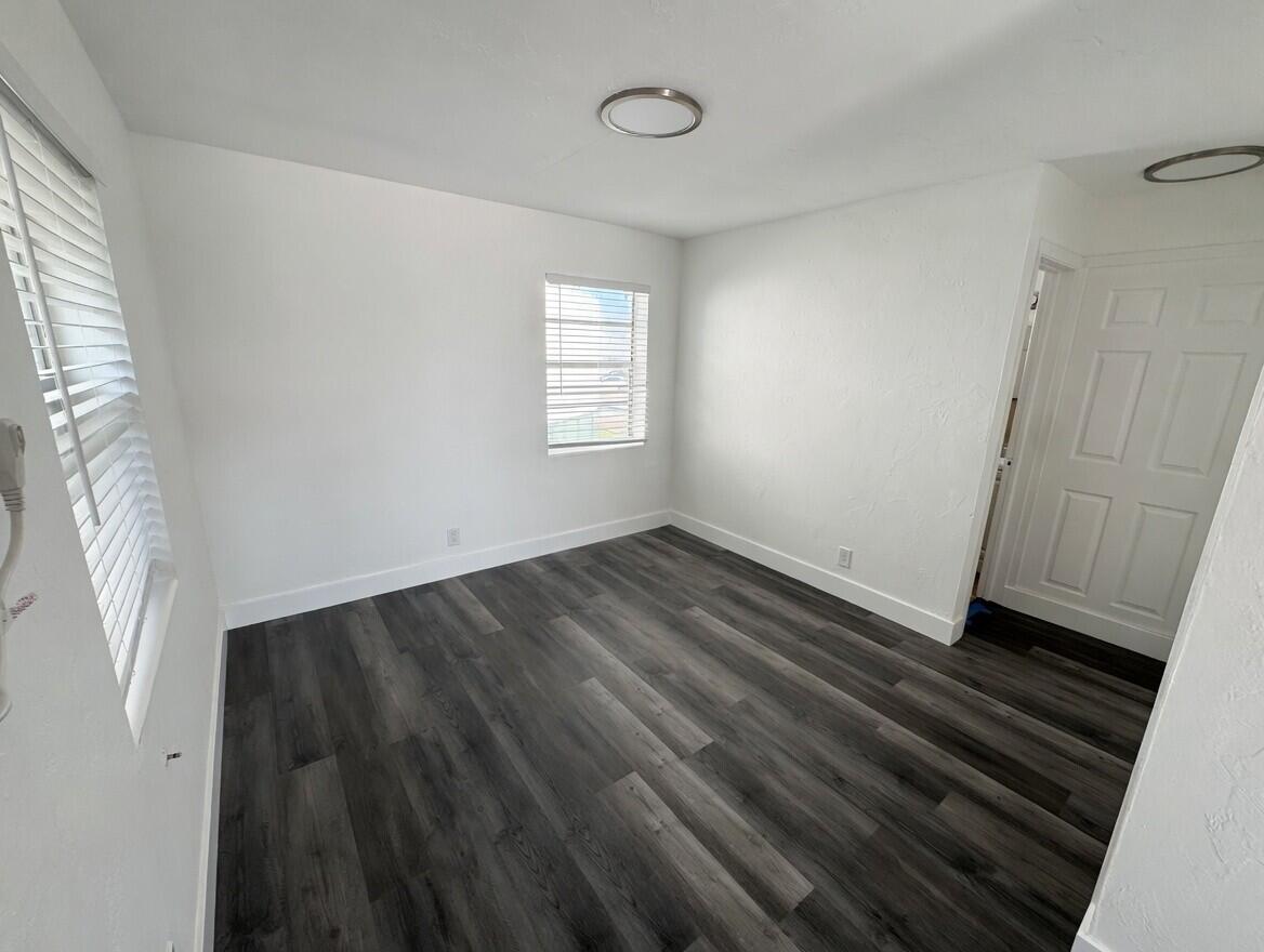 PALM BEACH SHORES - Residential Lease