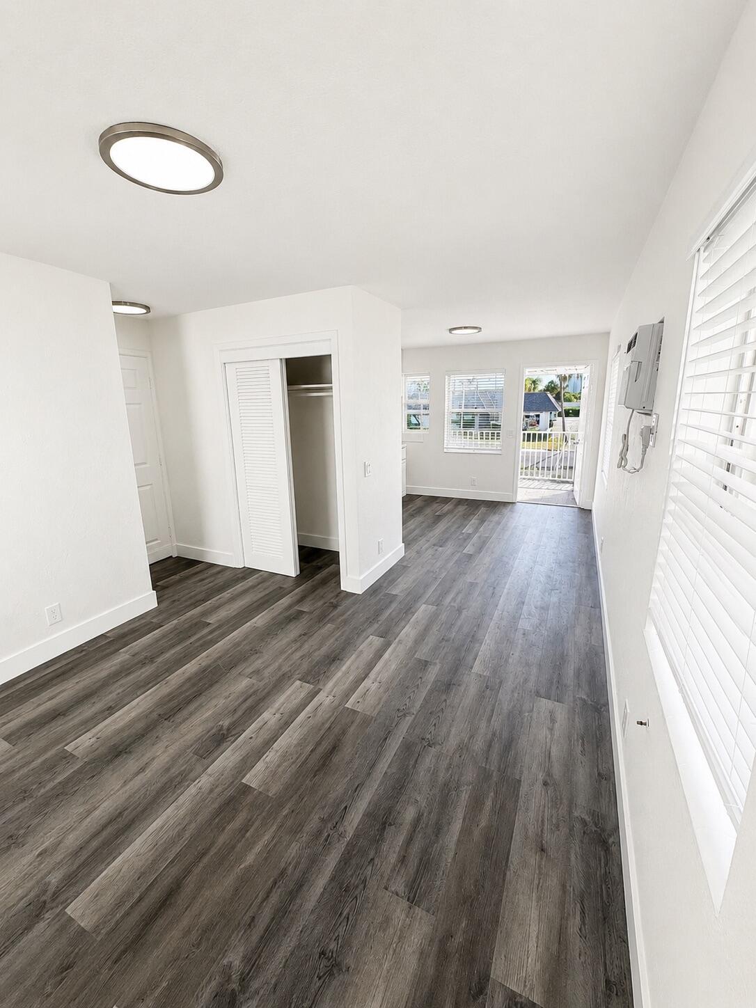 PALM BEACH SHORES - Residential Lease