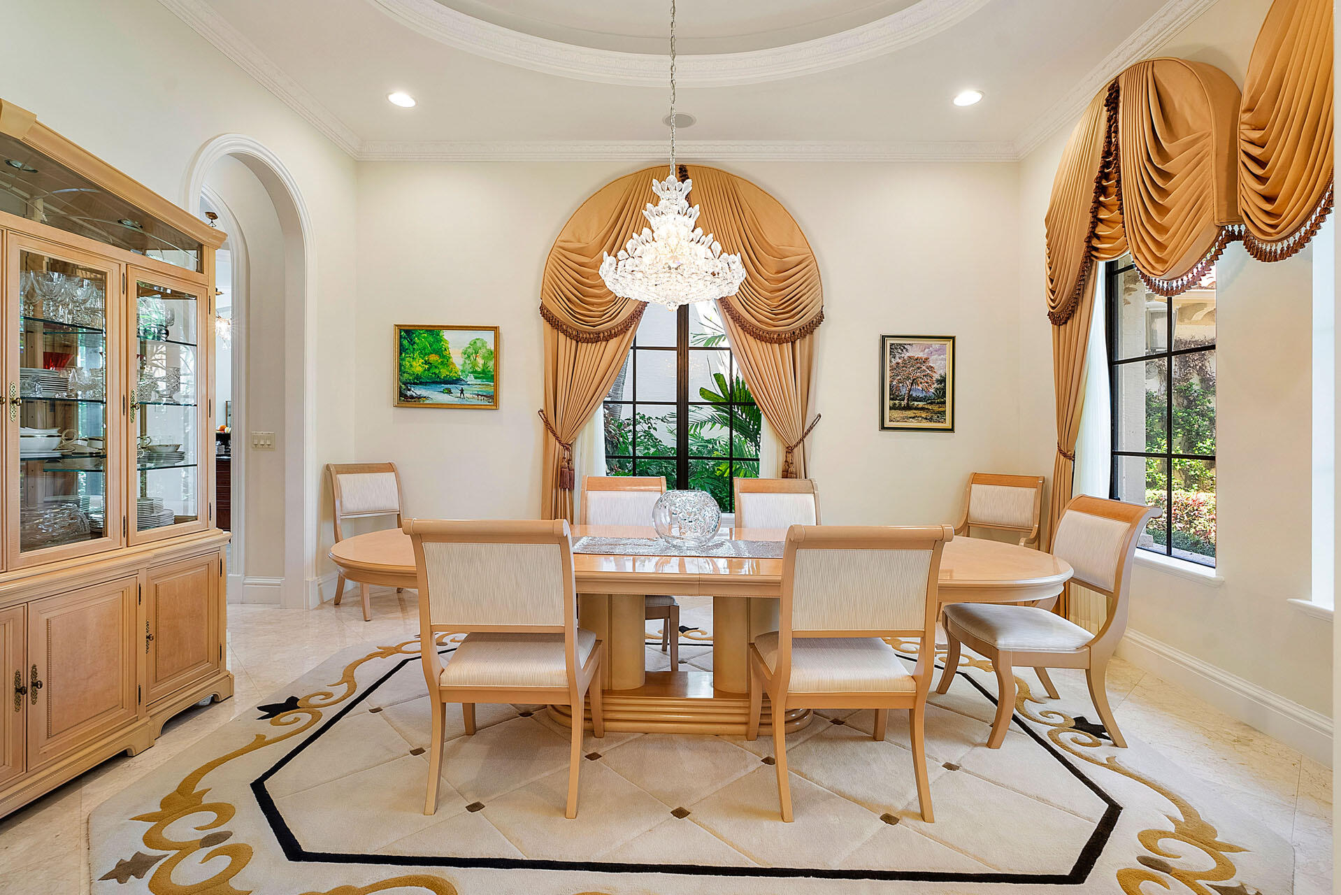 ROYAL PALM YACHT & COUNTRY CLUB - Residential