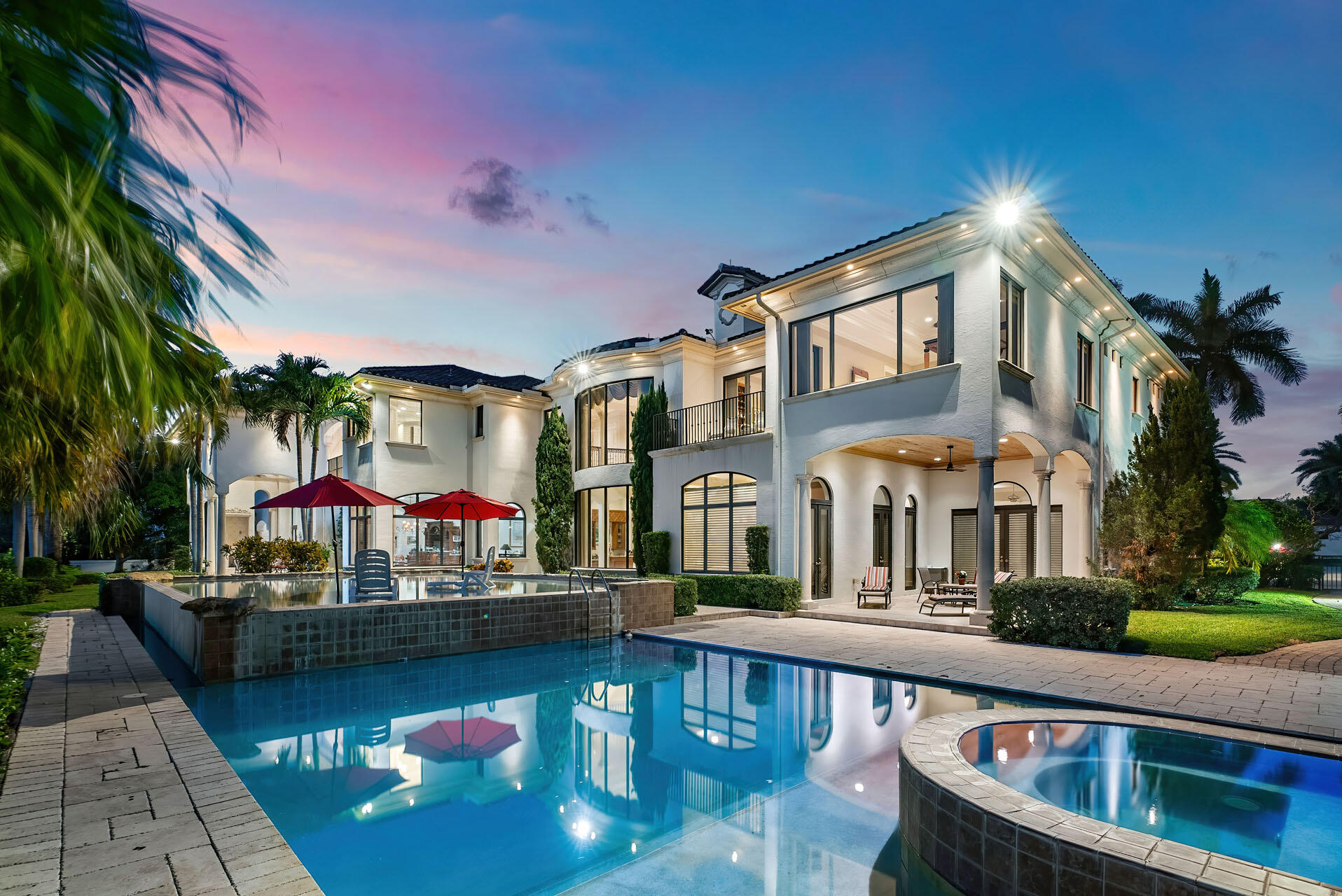 ROYAL PALM YACHT & COUNTRY CLUB - Residential