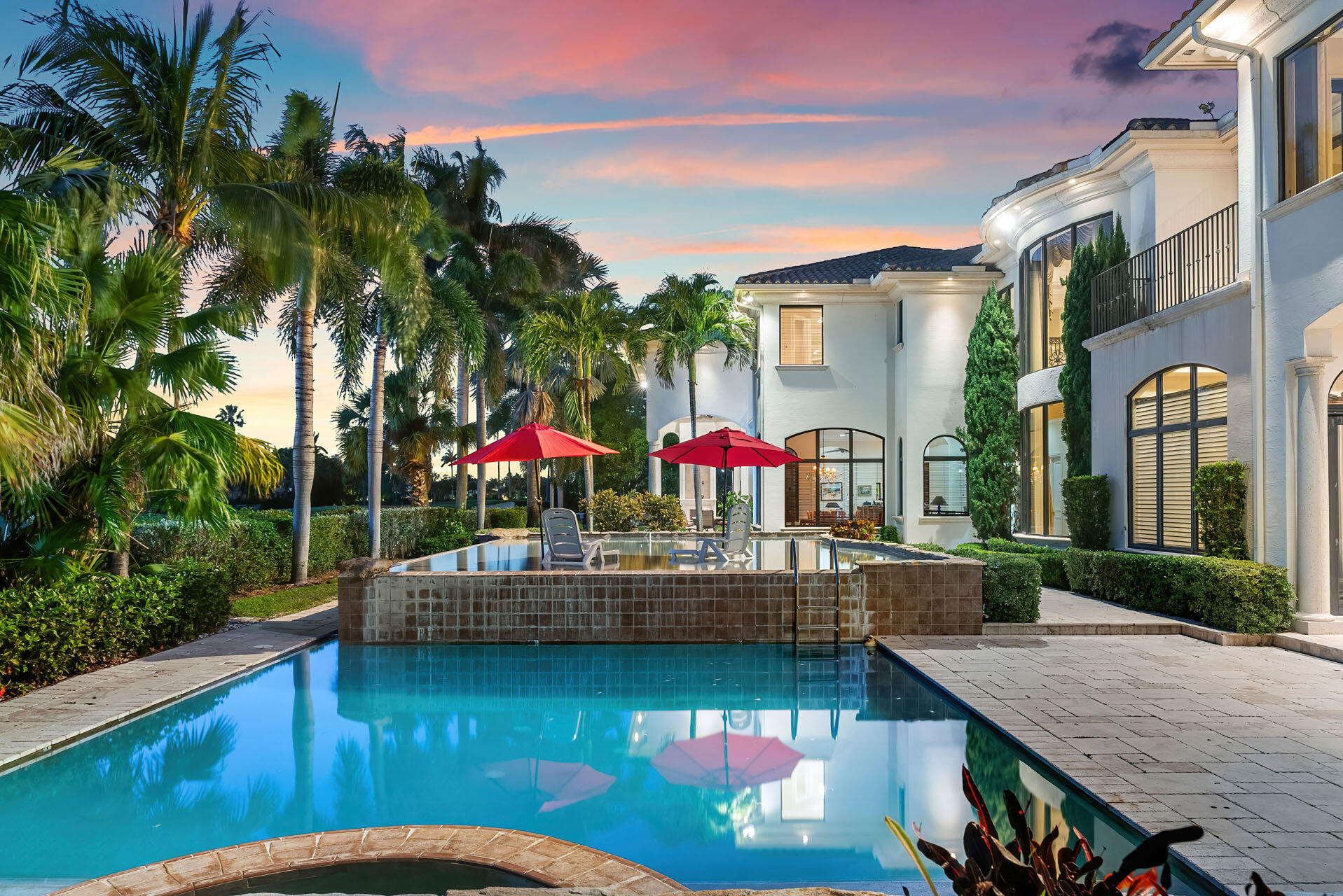 ROYAL PALM YACHT & COUNTRY CLUB - Residential