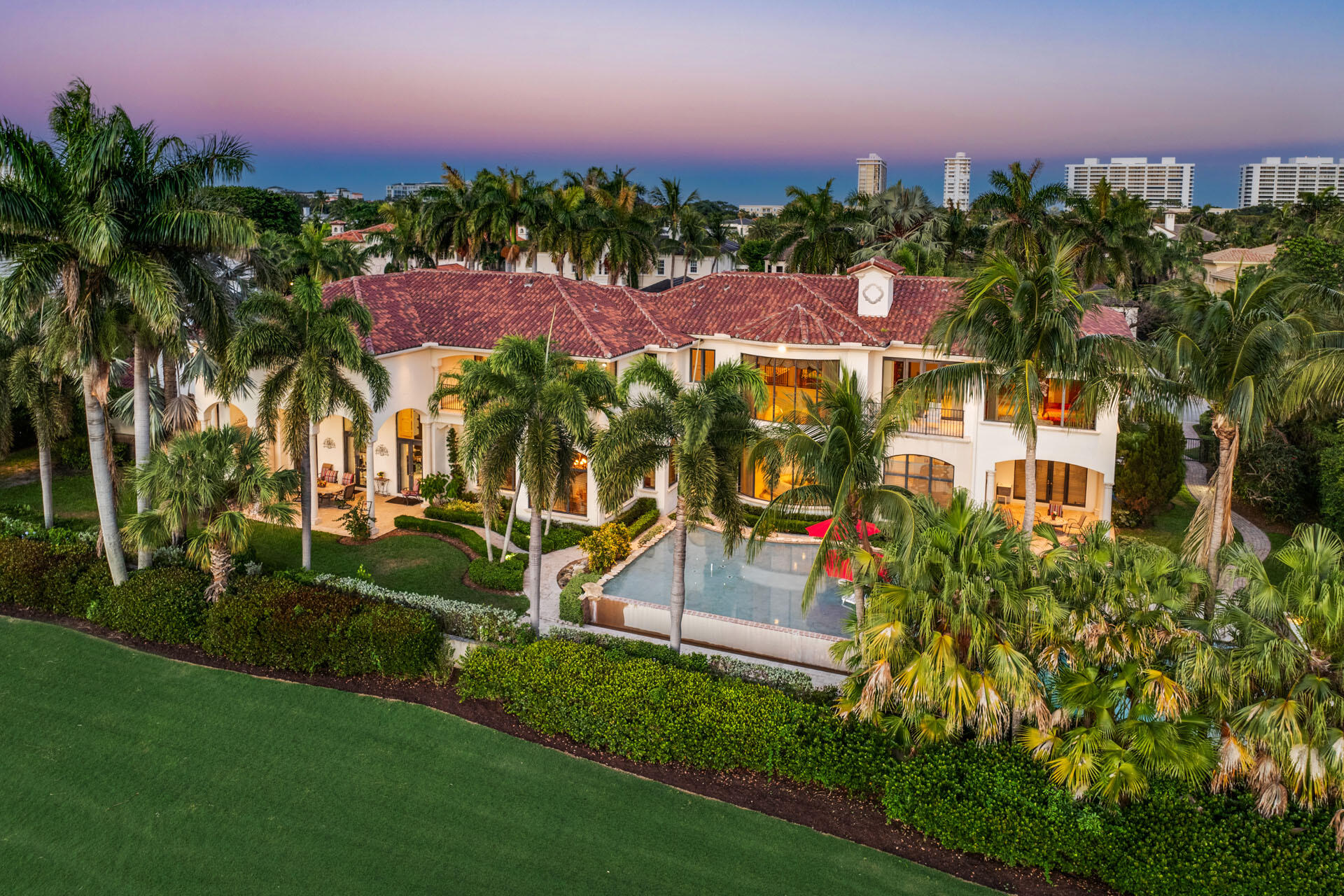 ROYAL PALM YACHT & COUNTRY CLUB - Residential
