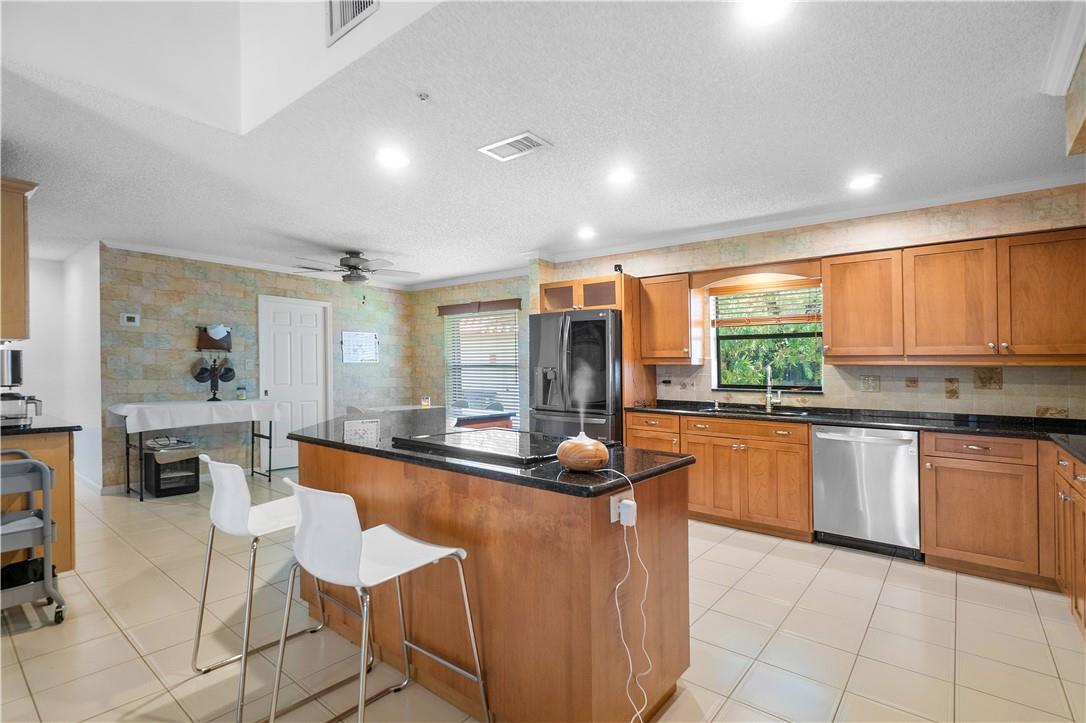 Pine Ridge 112-37 B - Residential