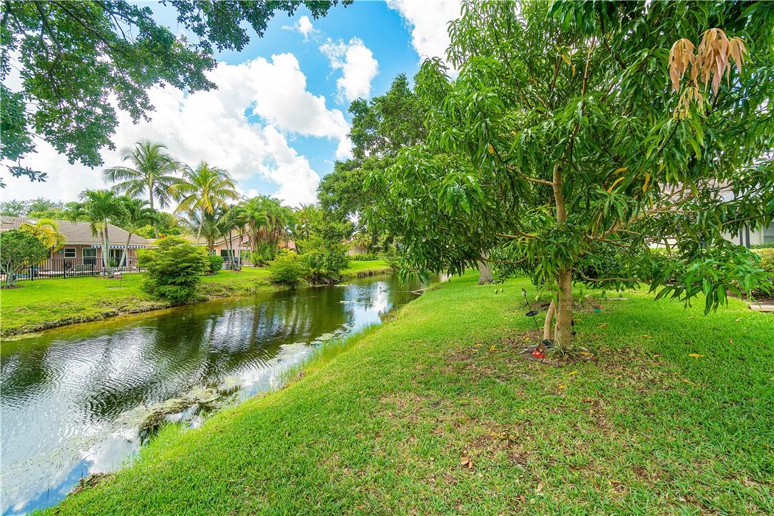 Pine Ridge 112-37 B - Residential