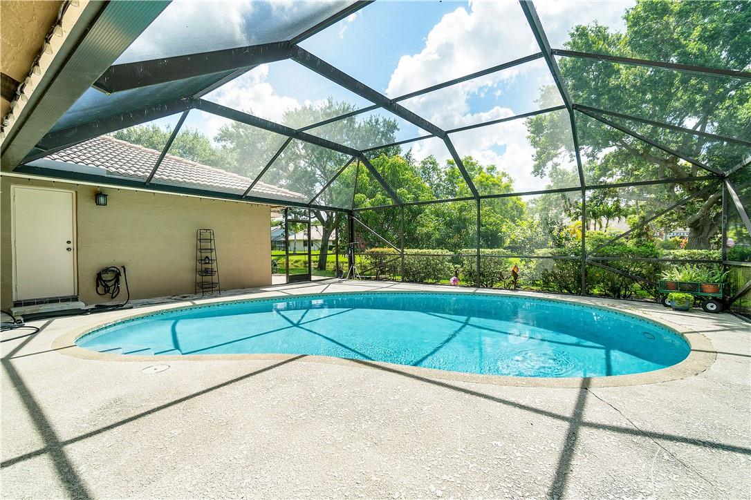 Pine Ridge 112-37 B - Residential