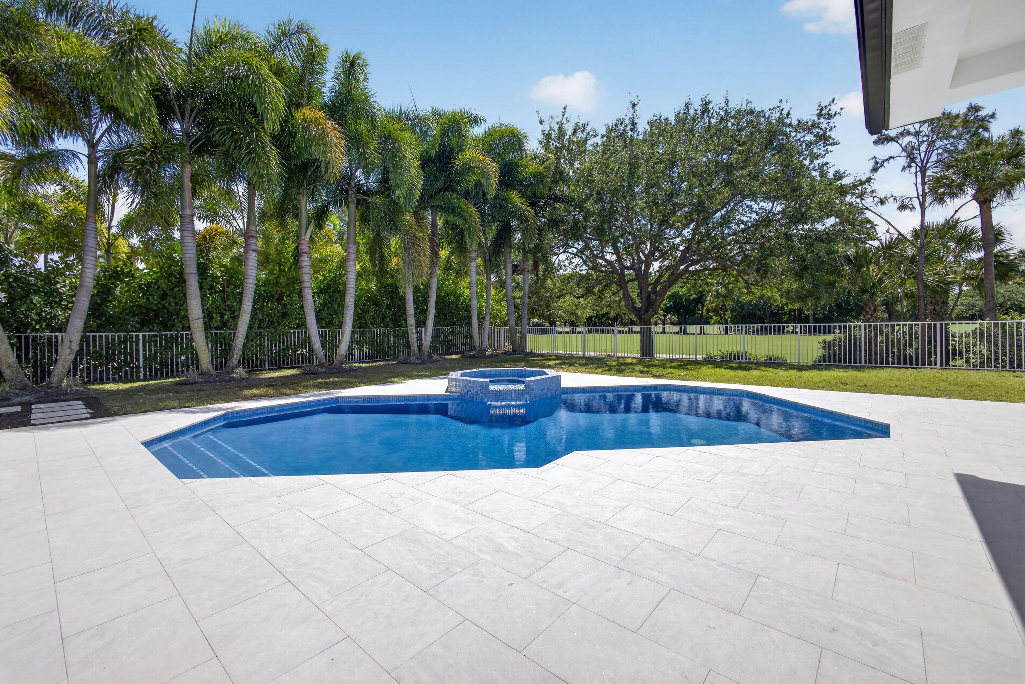 BEAR LAKES ESTATES NORTH - Residential