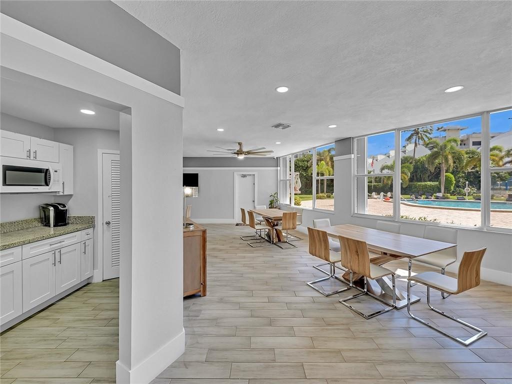 NASSAU HOUSE CONDOMINIUM - Residential