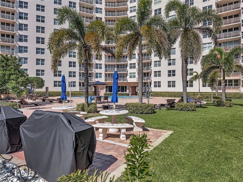 NASSAU HOUSE CONDOMINIUM - Residential