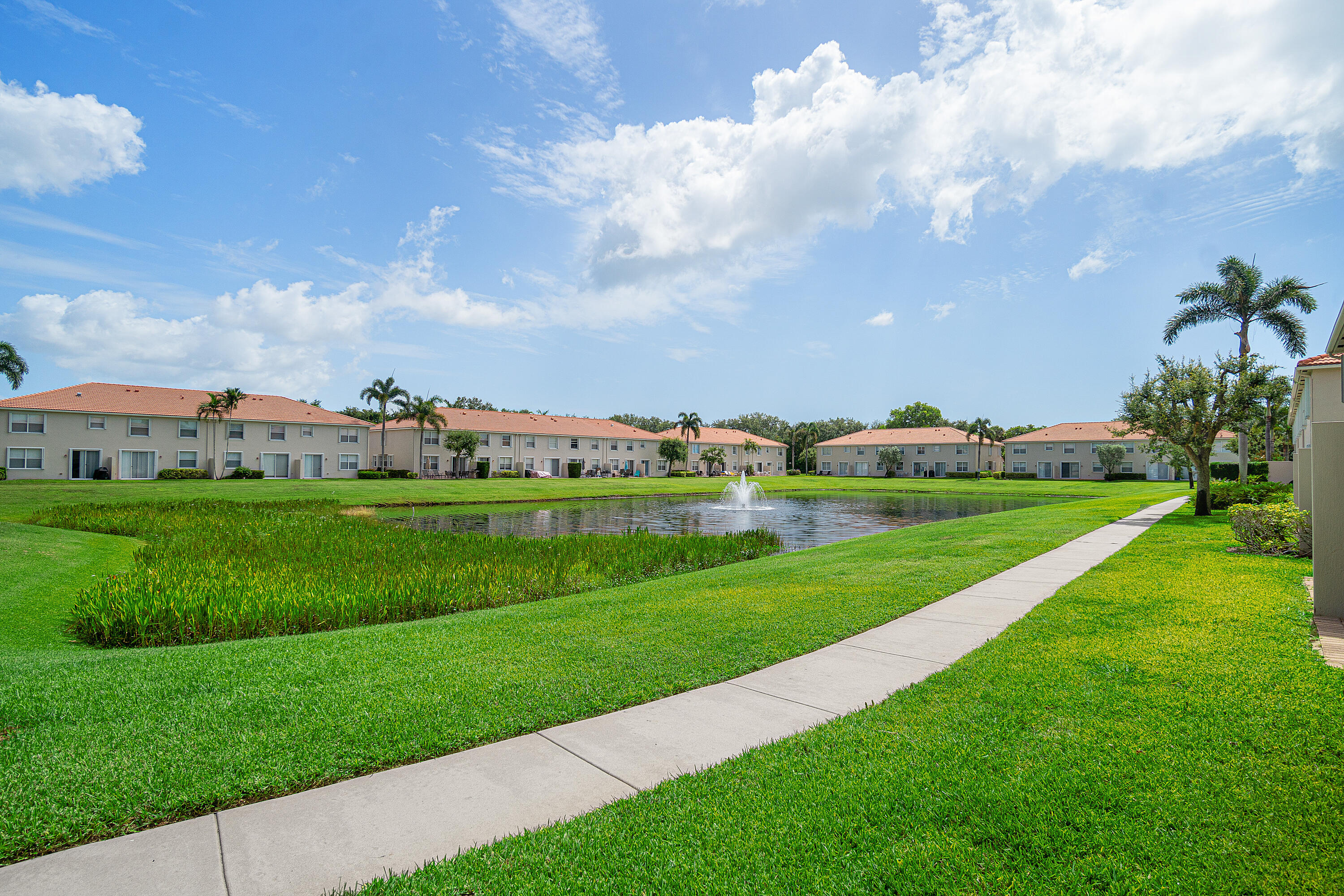 DREXEL PARK TOWNHOMES I CONDO - Residential