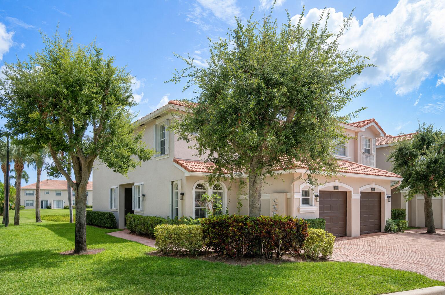 DREXEL PARK TOWNHOMES I CONDO - Residential
