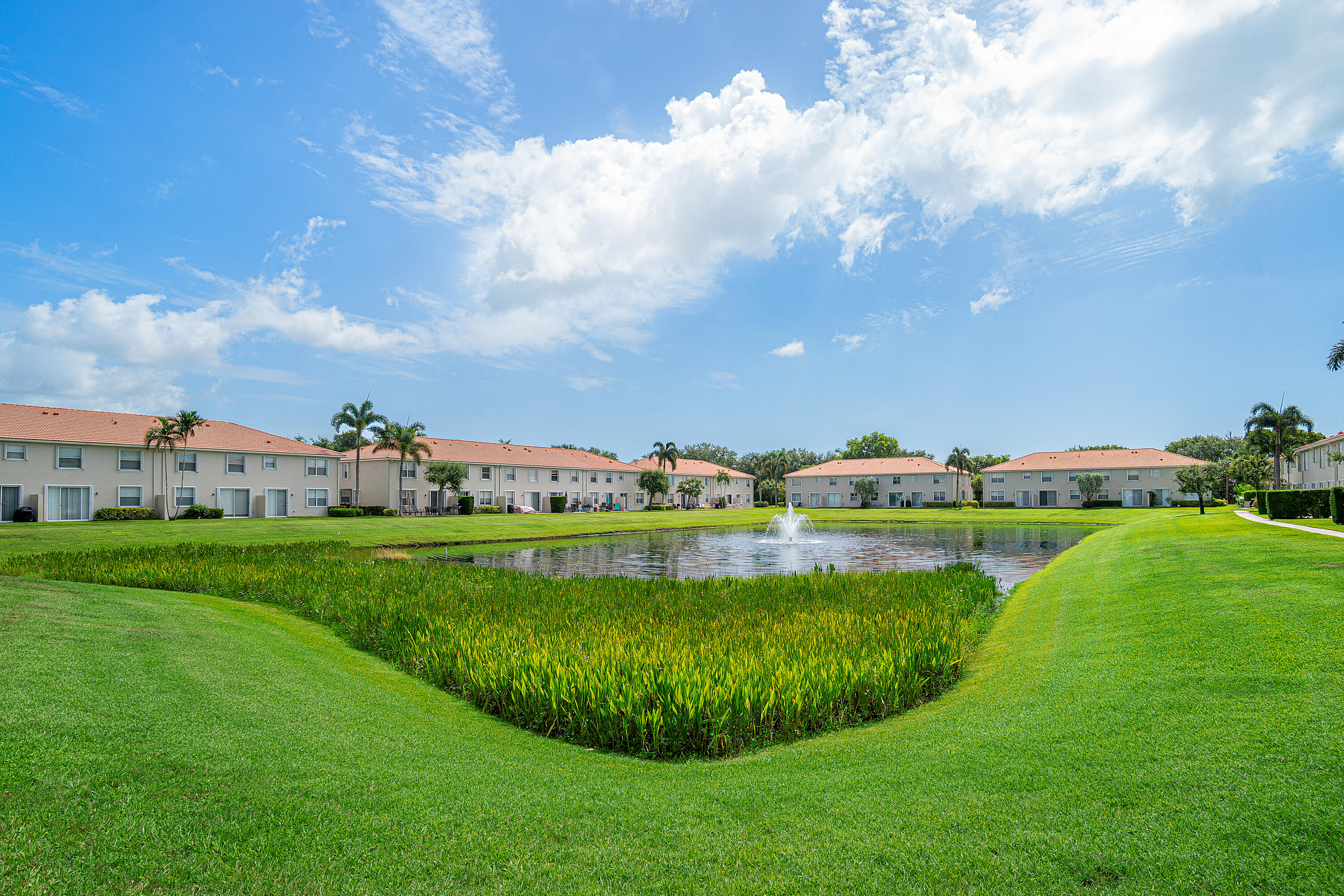 DREXEL PARK TOWNHOMES I CONDO - Residential