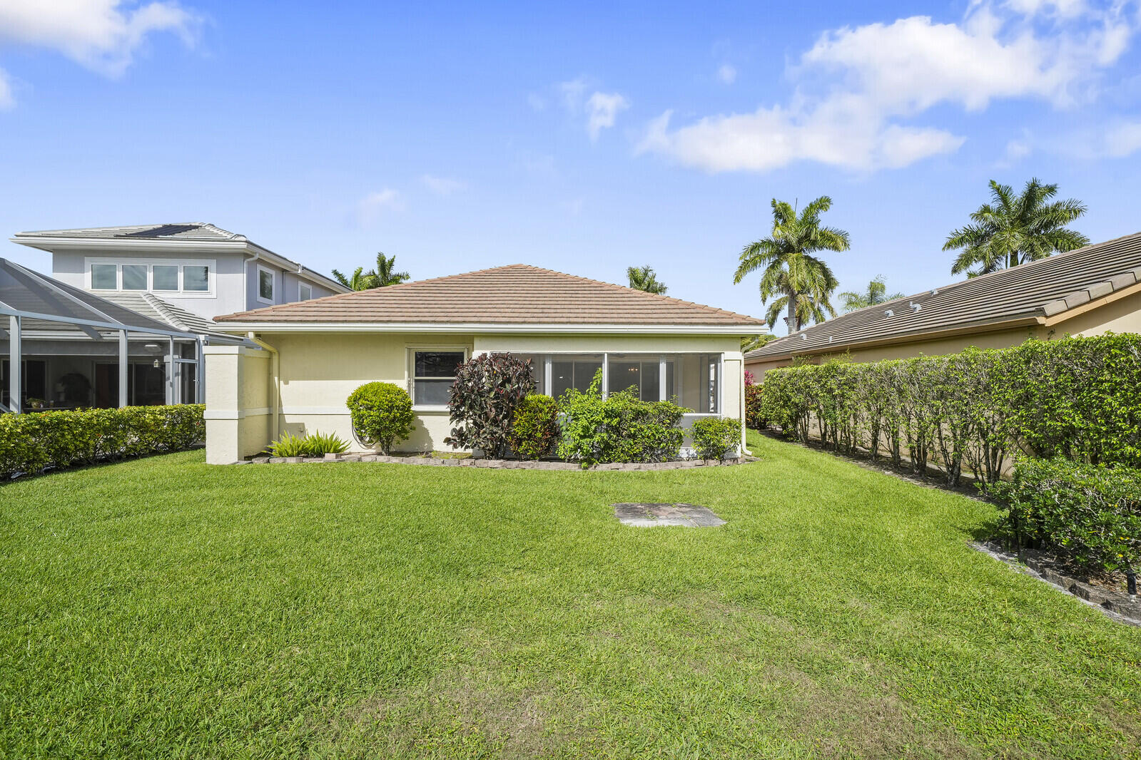 FAIRFIELDS LACUNA 5 - Residential