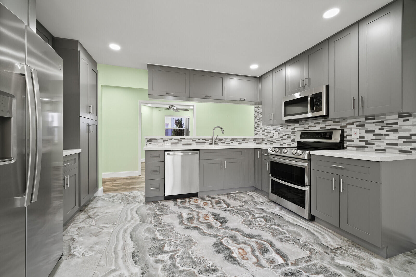 FAIRFIELDS LACUNA 5 - Residential