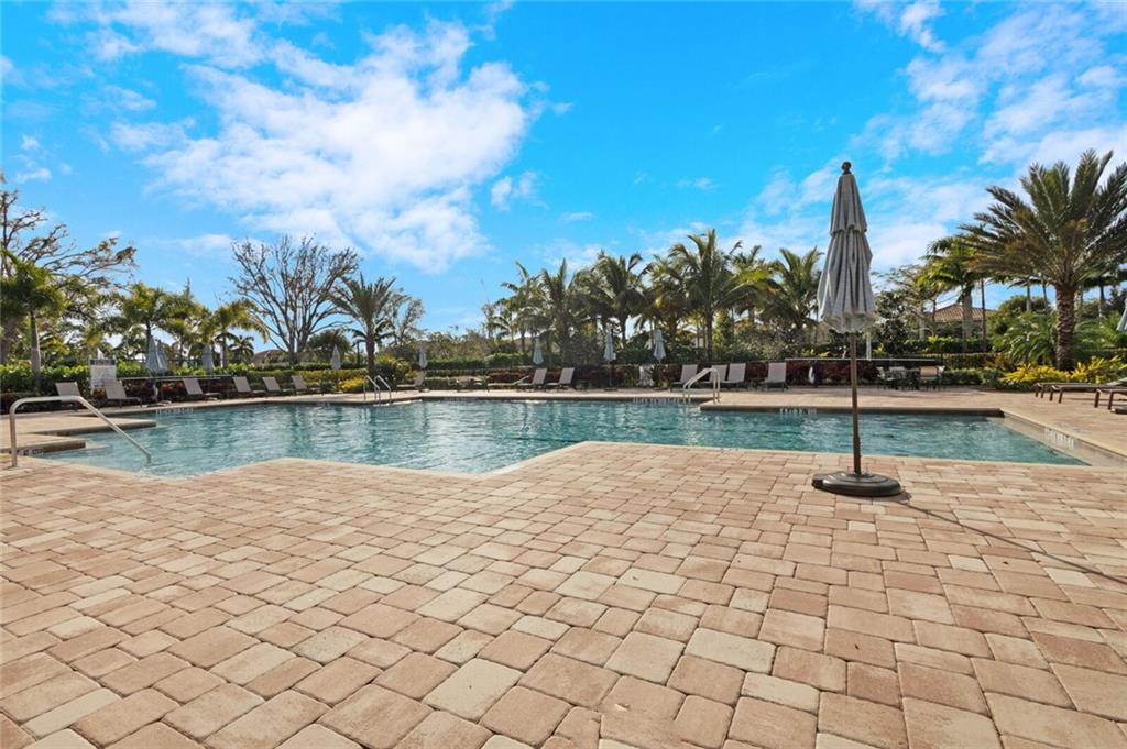 FIELDS AT GULFSTREAM POLO - Residential