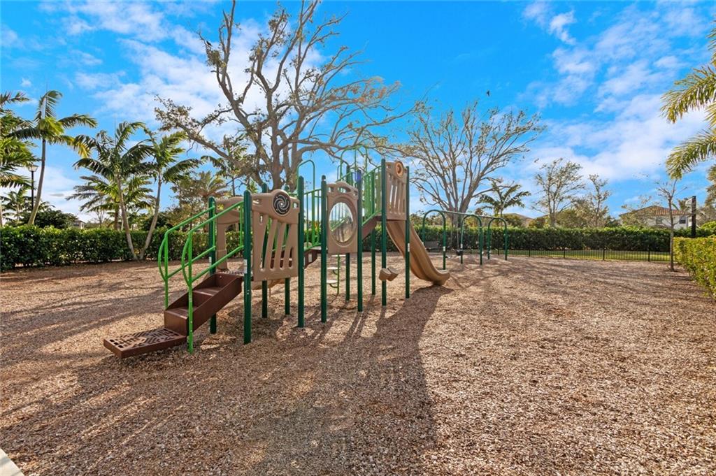 FIELDS AT GULFSTREAM POLO - Residential