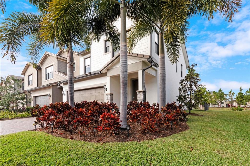 FIELDS AT GULFSTREAM POLO - Residential