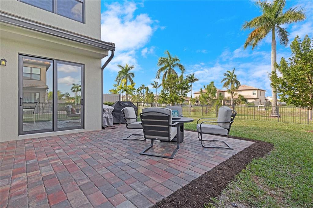 FIELDS AT GULFSTREAM POLO - Residential