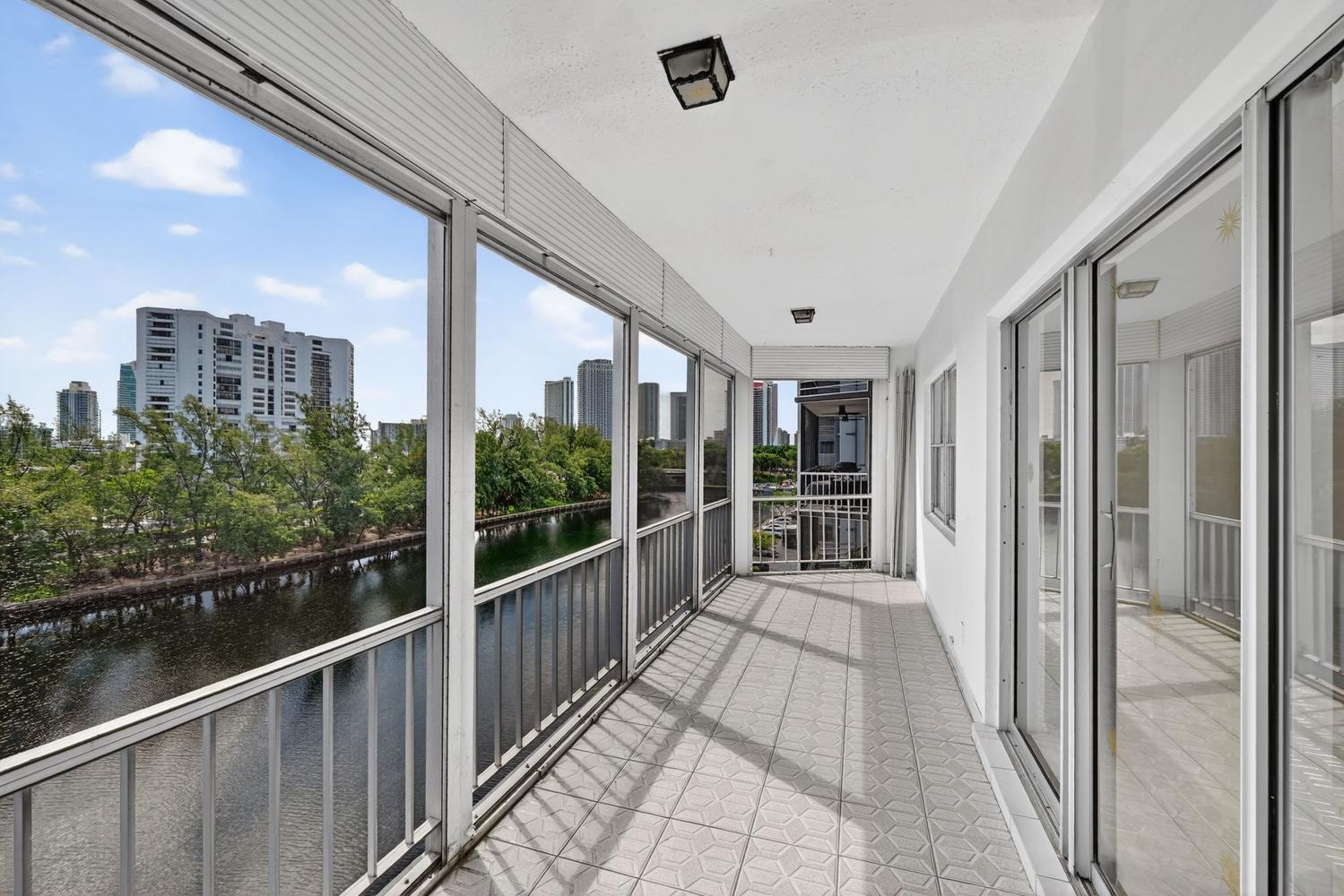 FAIRWAYS RIVIERA NORTH CONDO - Residential