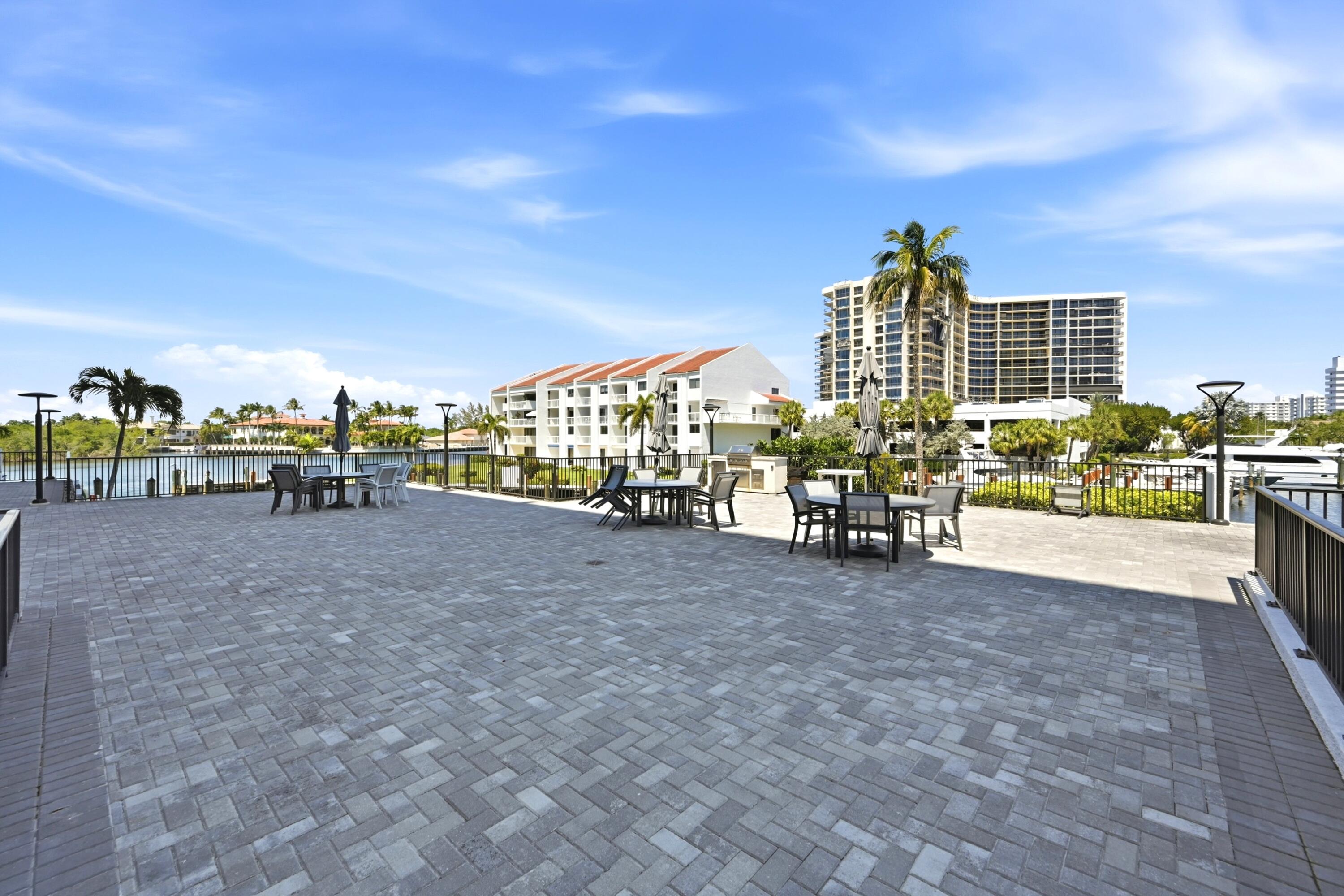 ABERDEEN ARMS CONDO - Residential