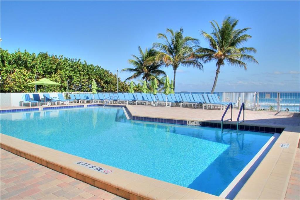 ABERDEEN ARMS CONDO - Residential