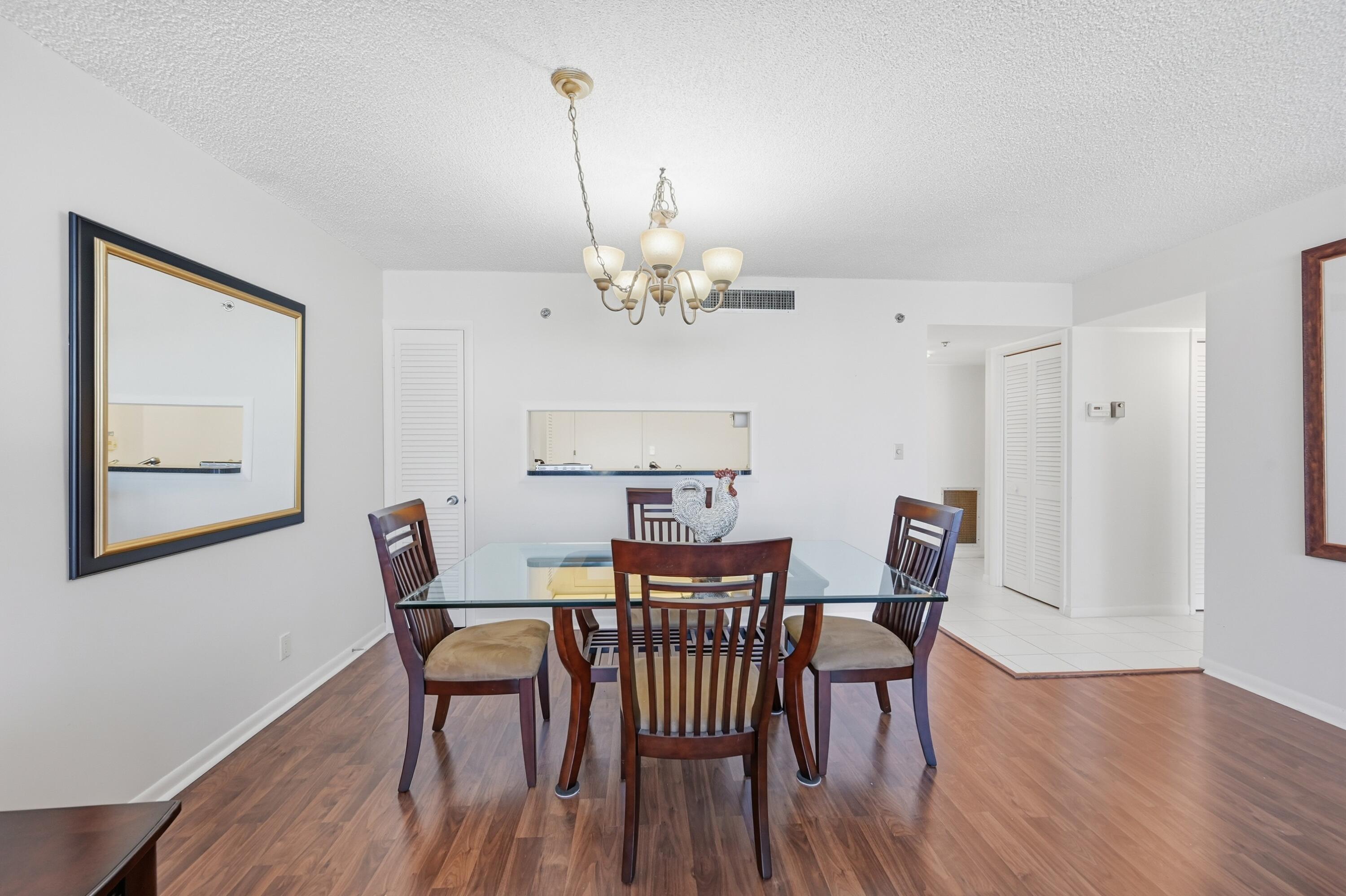 ABERDEEN ARMS CONDO - Residential
