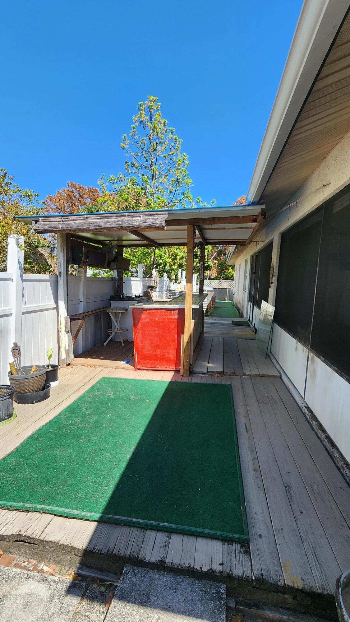LUNDYS SUBDIVISION - Residential